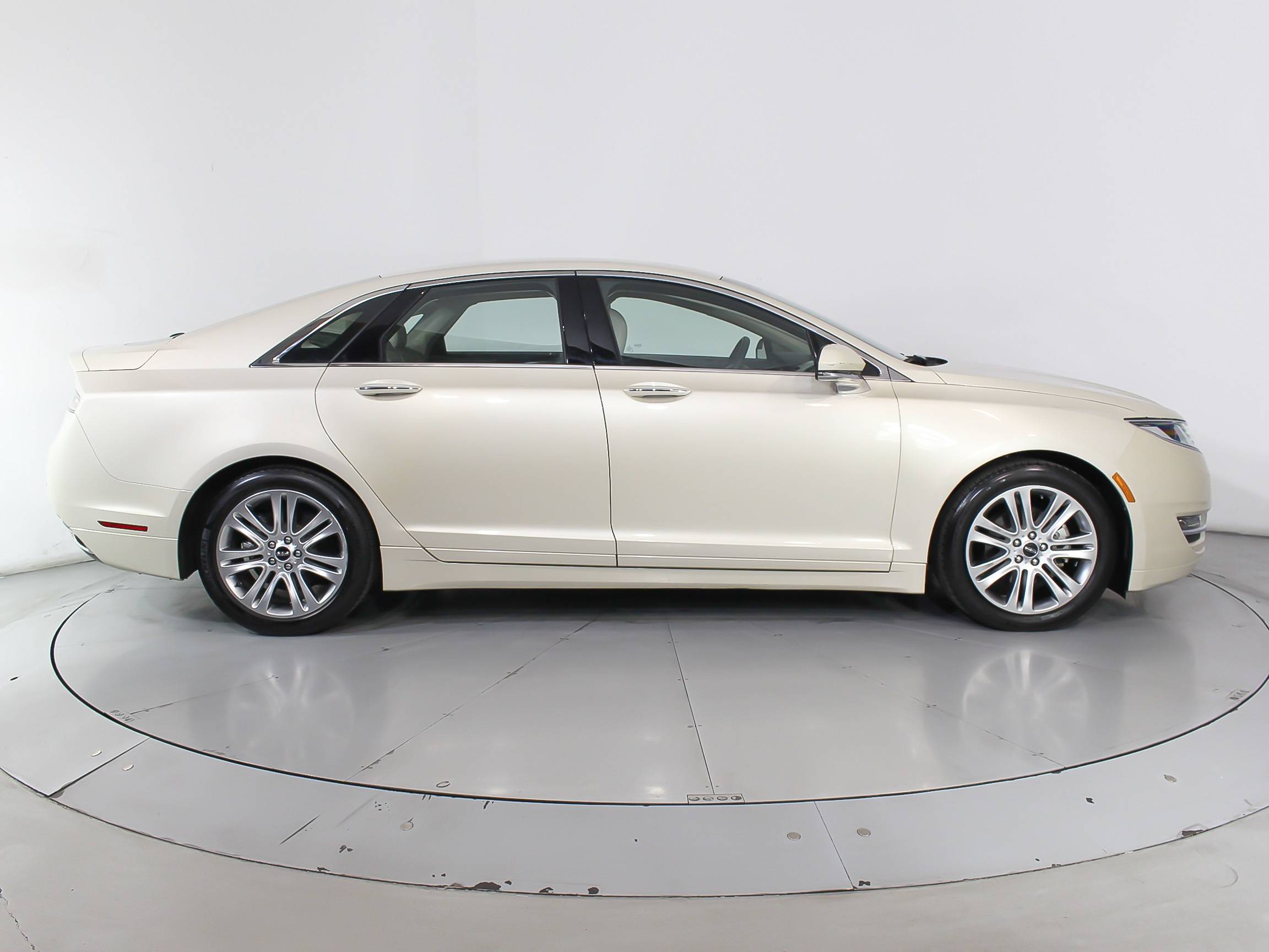 Florida Fine Cars - Used LINCOLN MKZ 2016 MIAMI HYBRID