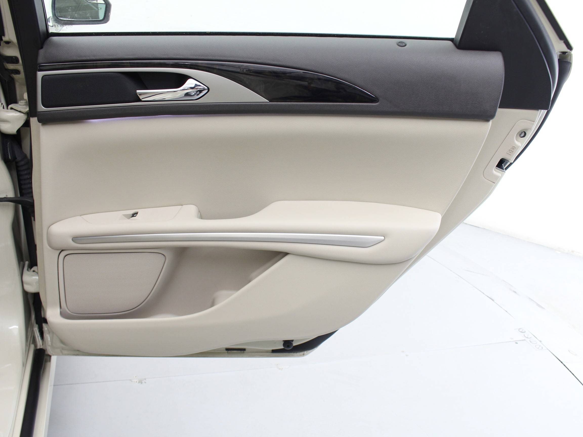 Florida Fine Cars - Used LINCOLN MKZ 2016 MIAMI HYBRID