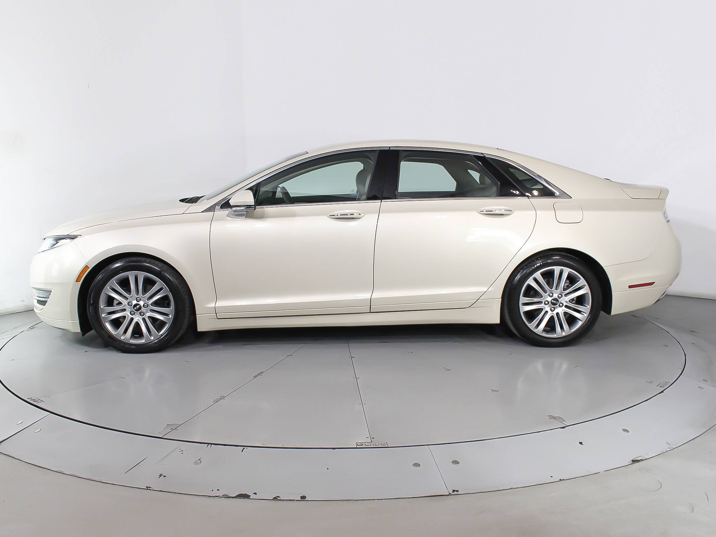 Florida Fine Cars - Used LINCOLN MKZ 2016 MIAMI HYBRID