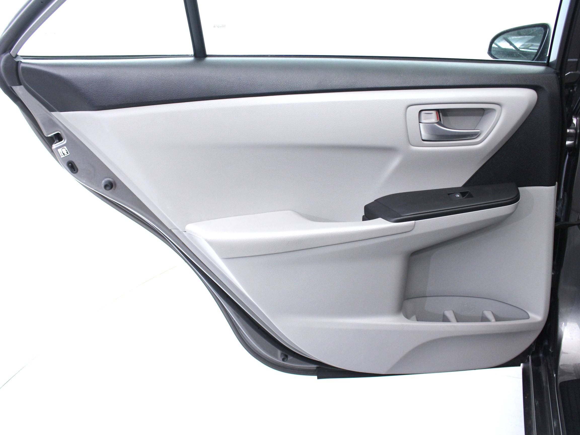 Florida Fine Cars - Used TOYOTA CAMRY 2016 MIAMI Se