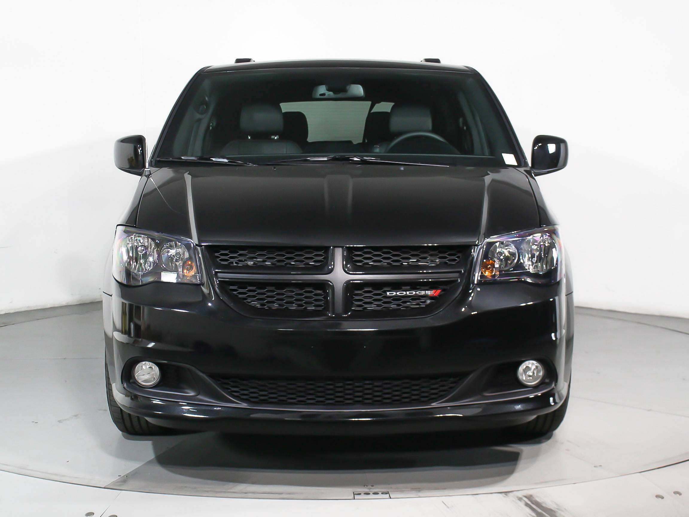 Florida Fine Cars - Used DODGE GRAND CARAVAN 2019 MIAMI Gt