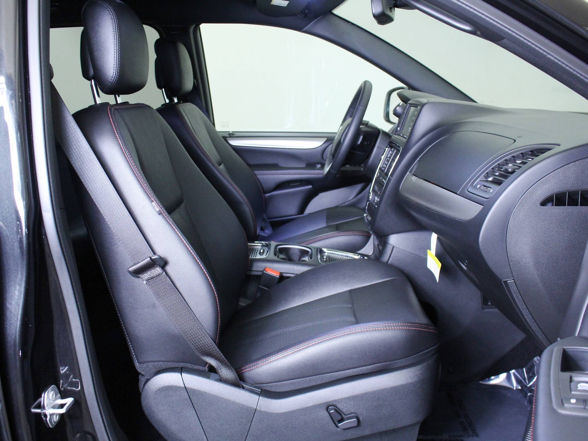 Florida Fine Cars - Used DODGE GRAND CARAVAN 2019 MIAMI Gt