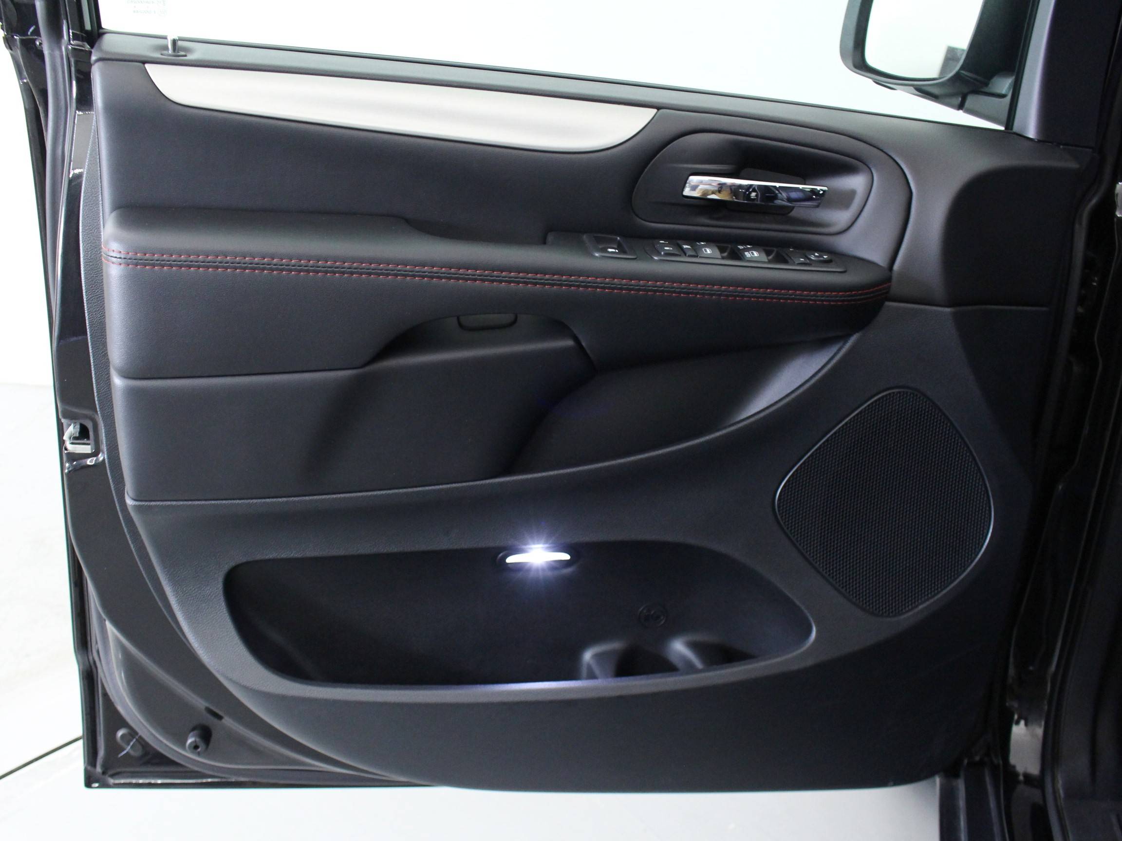 Florida Fine Cars - Used DODGE GRAND CARAVAN 2019 MIAMI Gt