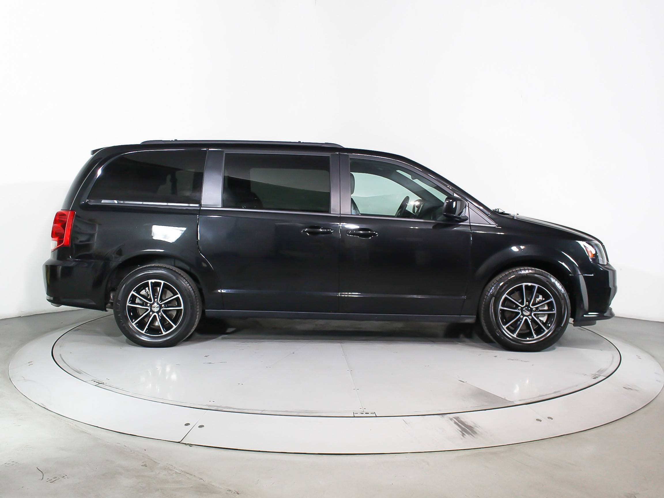 Florida Fine Cars - Used DODGE GRAND CARAVAN 2019 MIAMI Gt