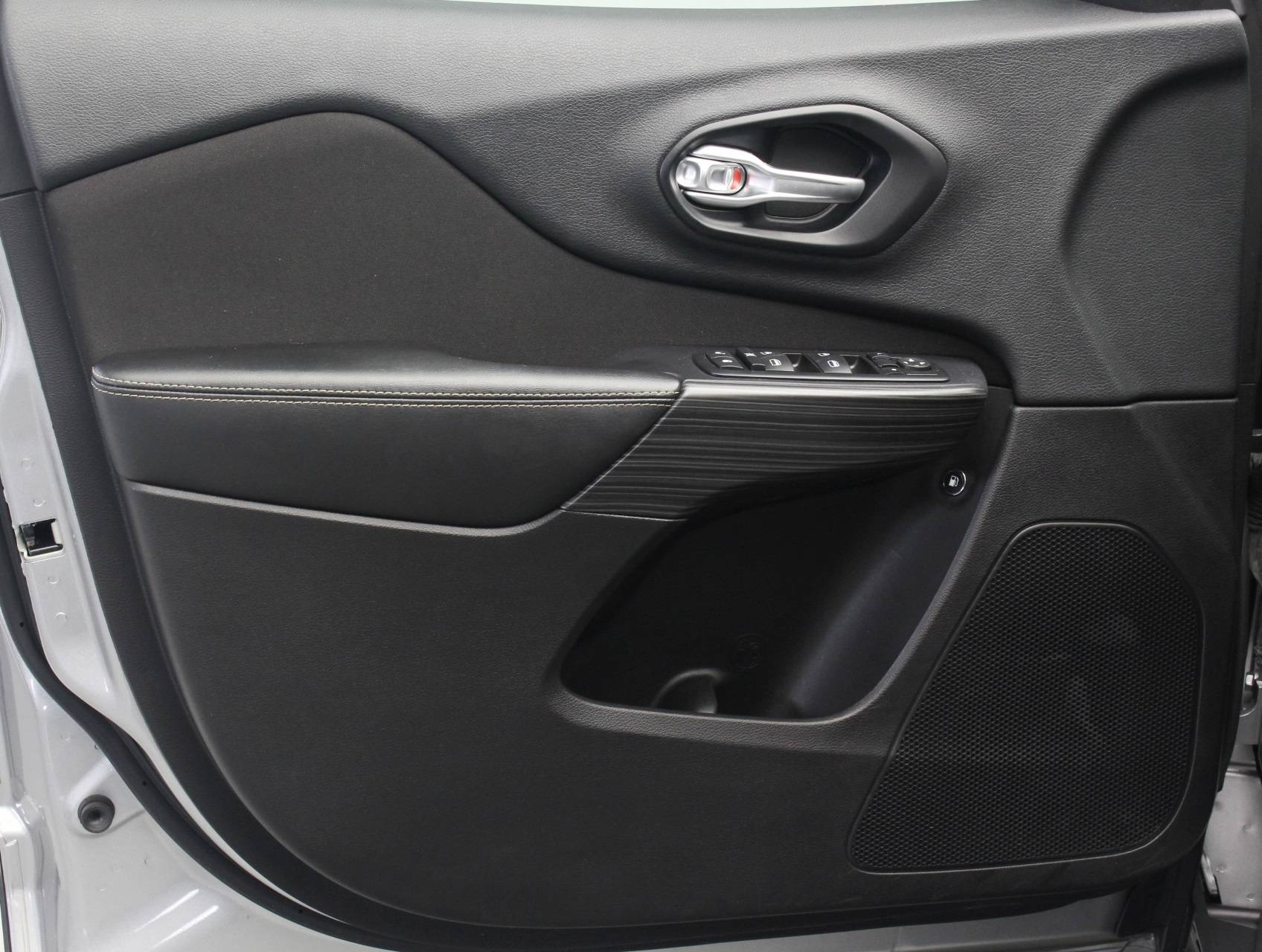 Florida Fine Cars - Used JEEP CHEROKEE 2015 WEST PALM SPORT