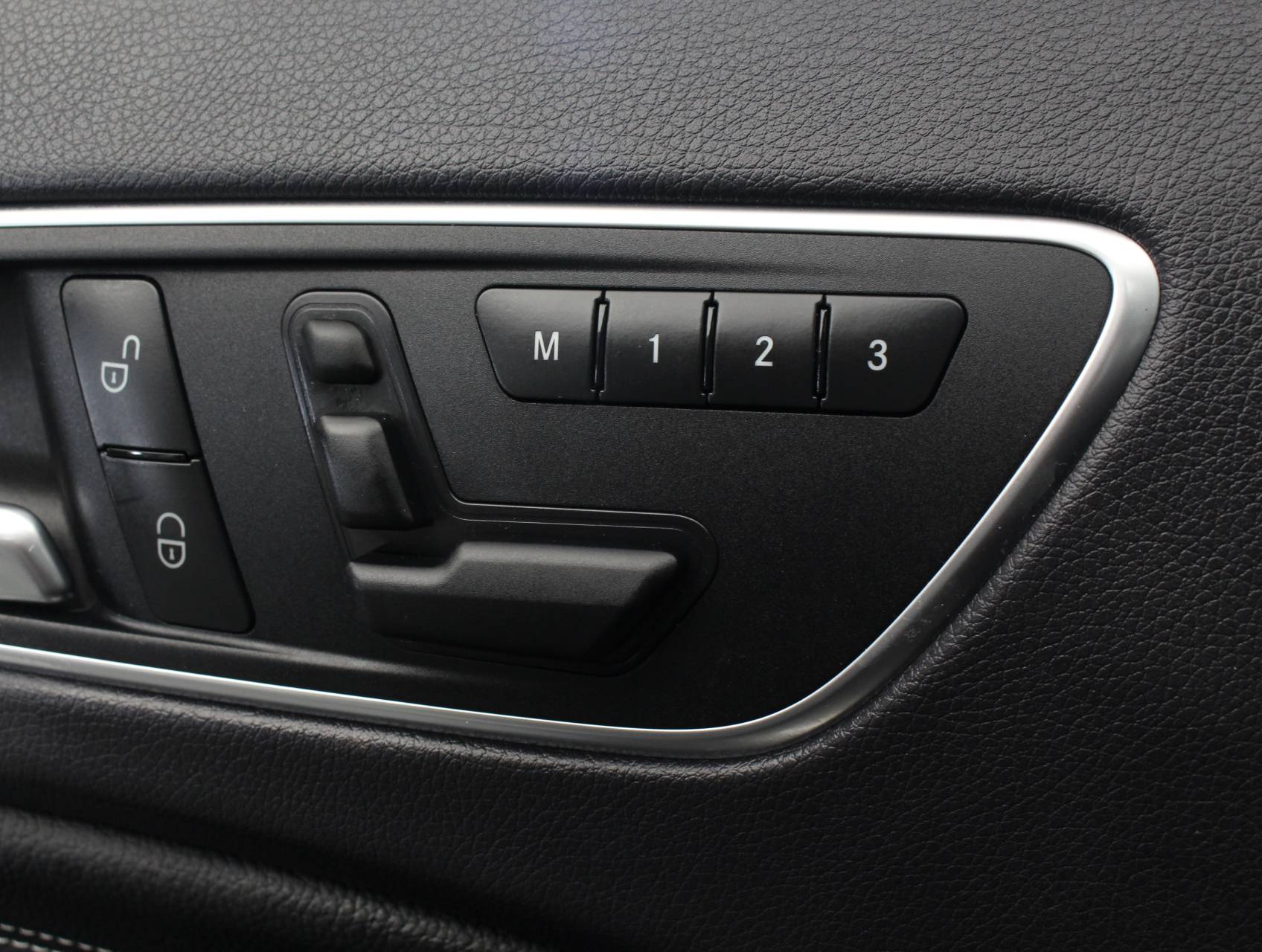 Florida Fine Cars - Used MERCEDES-BENZ GLA CLASS 2016 WEST PALM GLA250