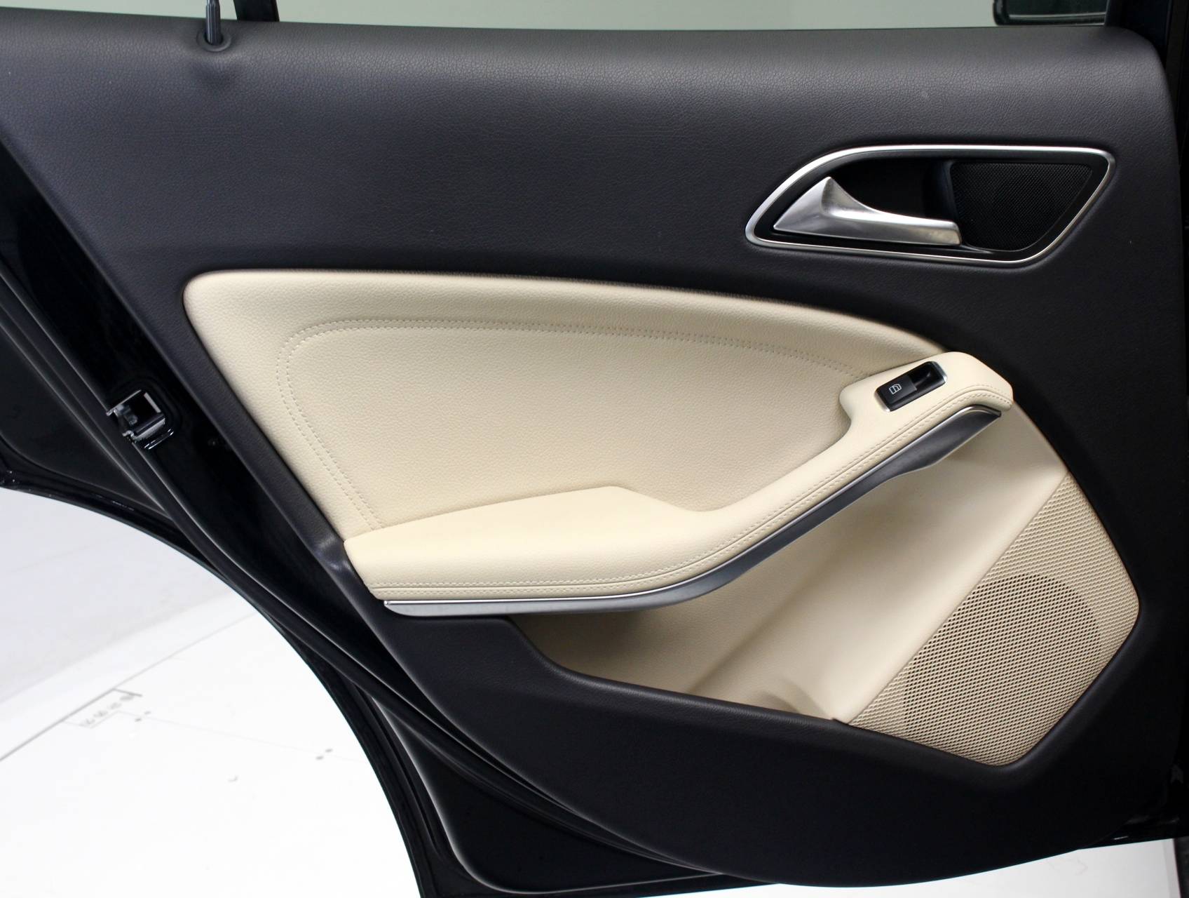 Florida Fine Cars - Used MERCEDES-BENZ GLA CLASS 2016 WEST PALM GLA250