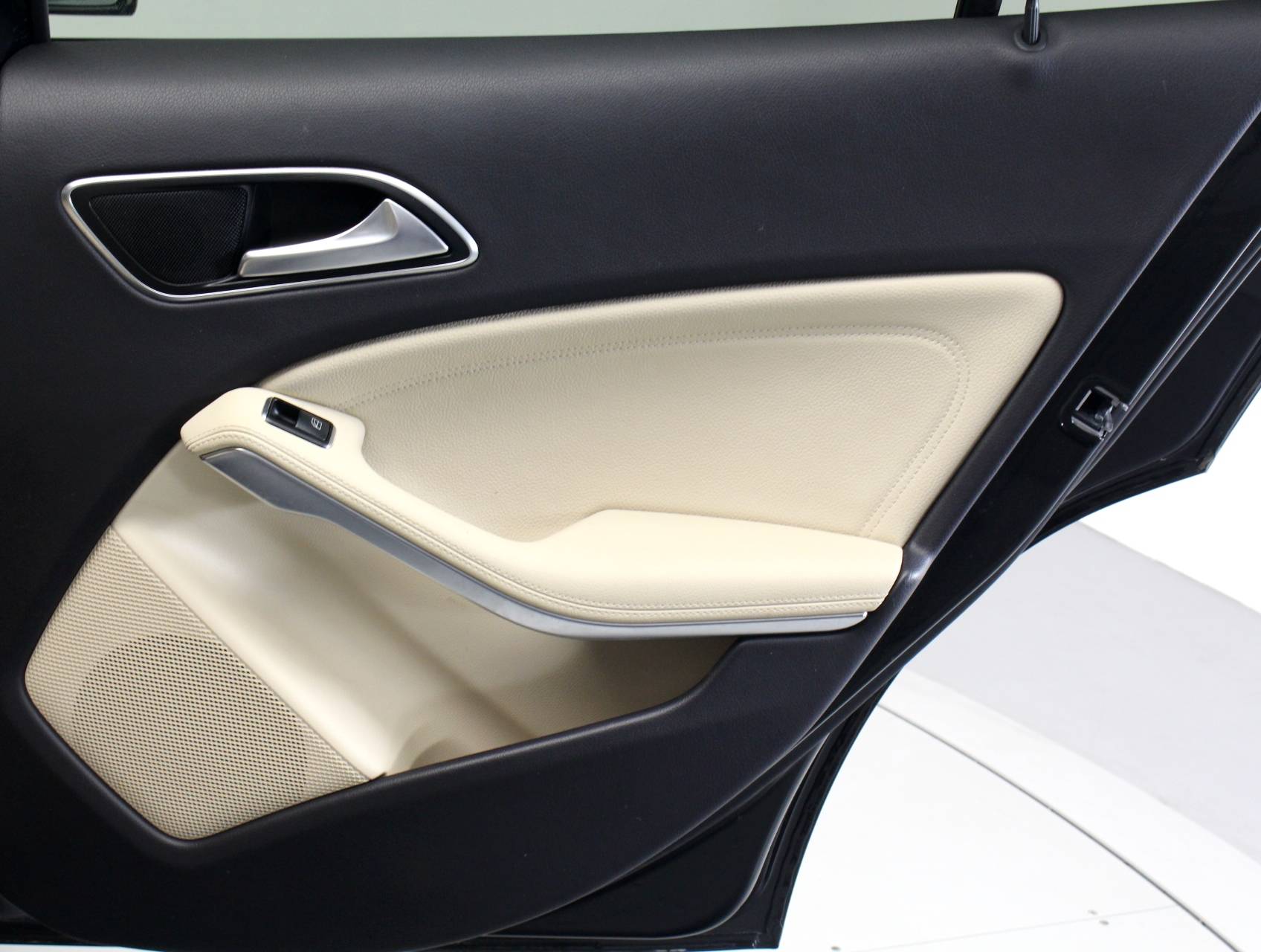 Florida Fine Cars - Used MERCEDES-BENZ GLA CLASS 2016 WEST PALM GLA250