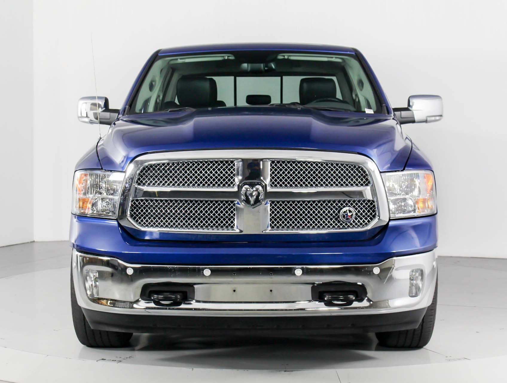 Florida Fine Cars - Used RAM 1500 2018 WEST PALM Lonestar Silver