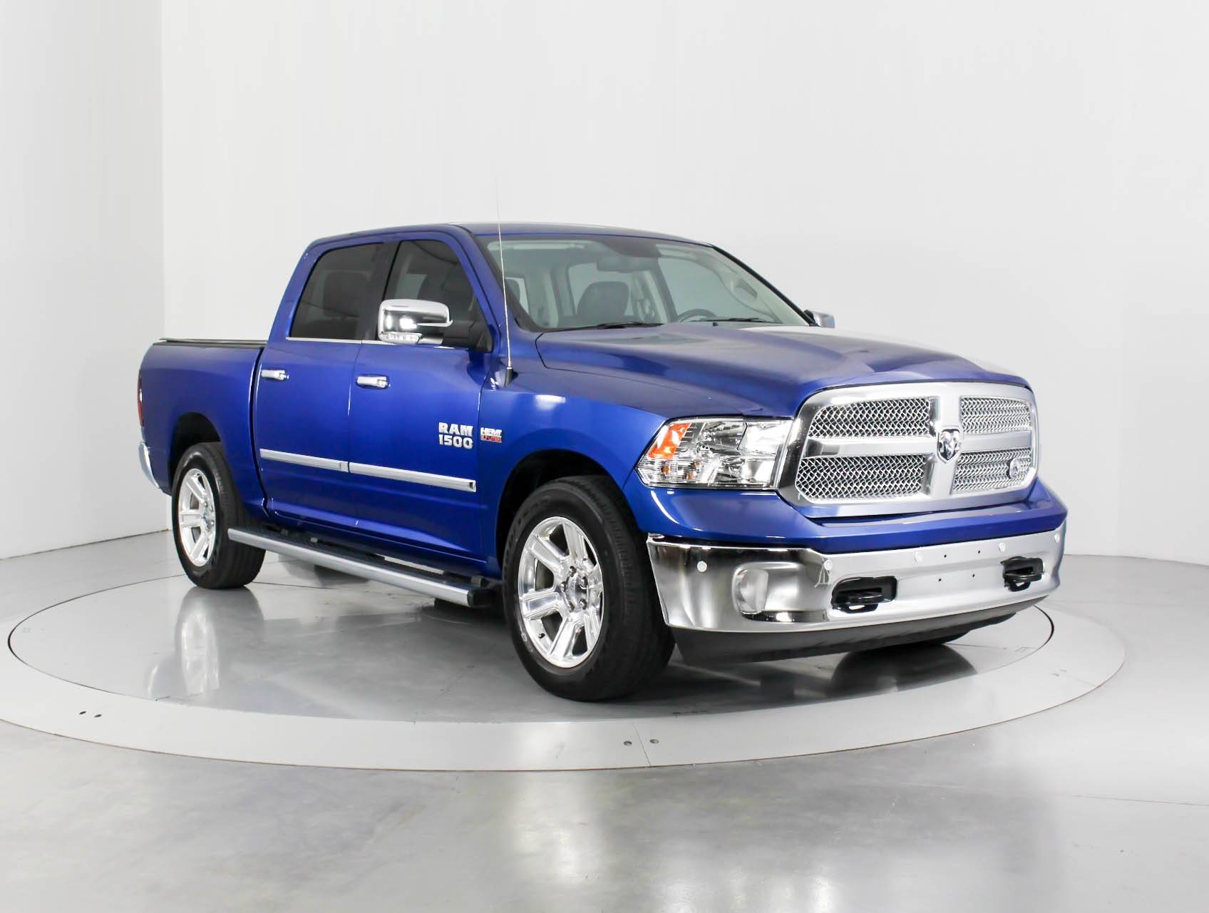 Florida Fine Cars - Used RAM 1500 2018 WEST PALM Lonestar Silver