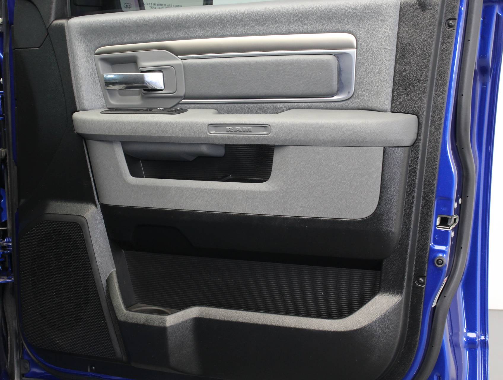 Florida Fine Cars - Used RAM 1500 2018 WEST PALM Lonestar Silver