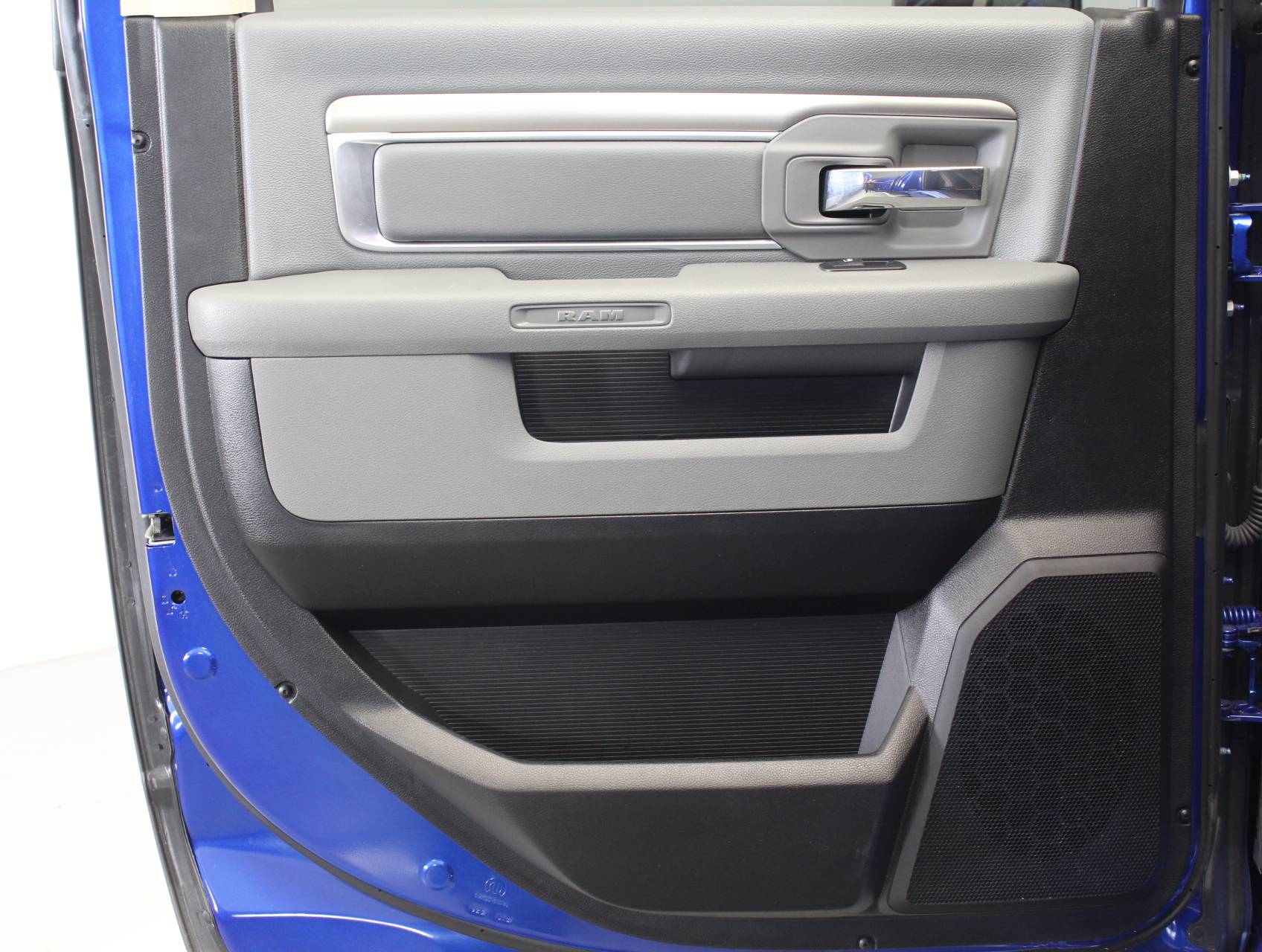 Florida Fine Cars - Used RAM 1500 2018 WEST PALM Lonestar Silver