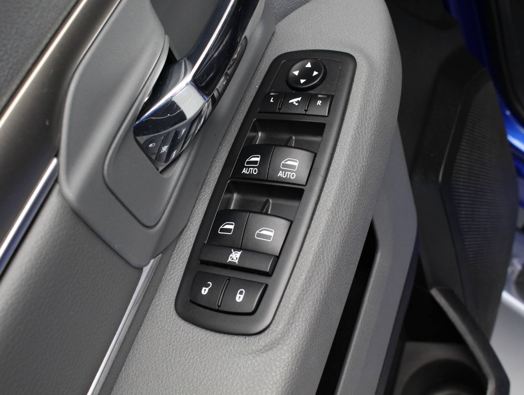 Florida Fine Cars - Used RAM 1500 2018 WEST PALM Lonestar Silver