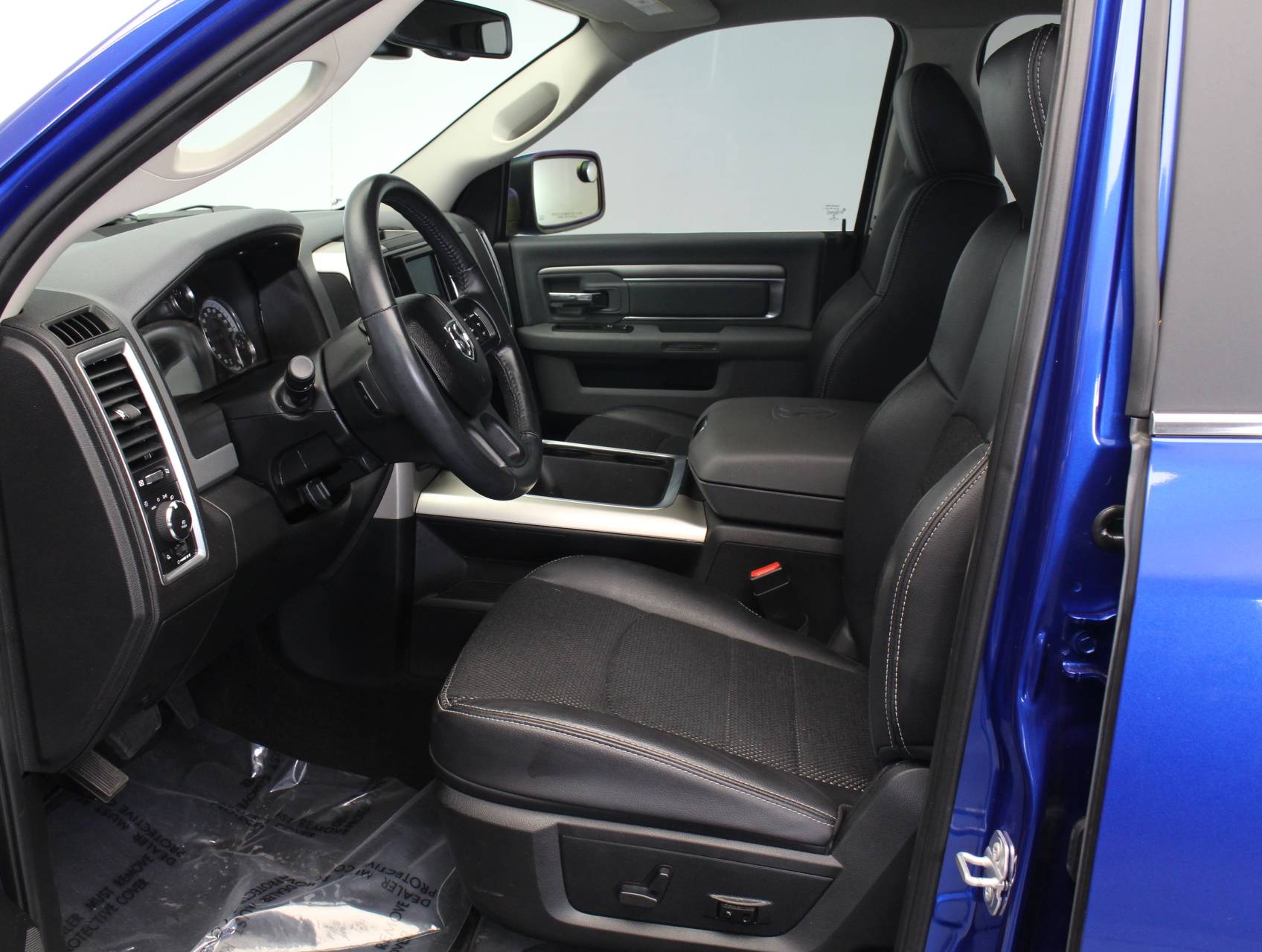 Florida Fine Cars - Used RAM 1500 2018 WEST PALM Lonestar Silver