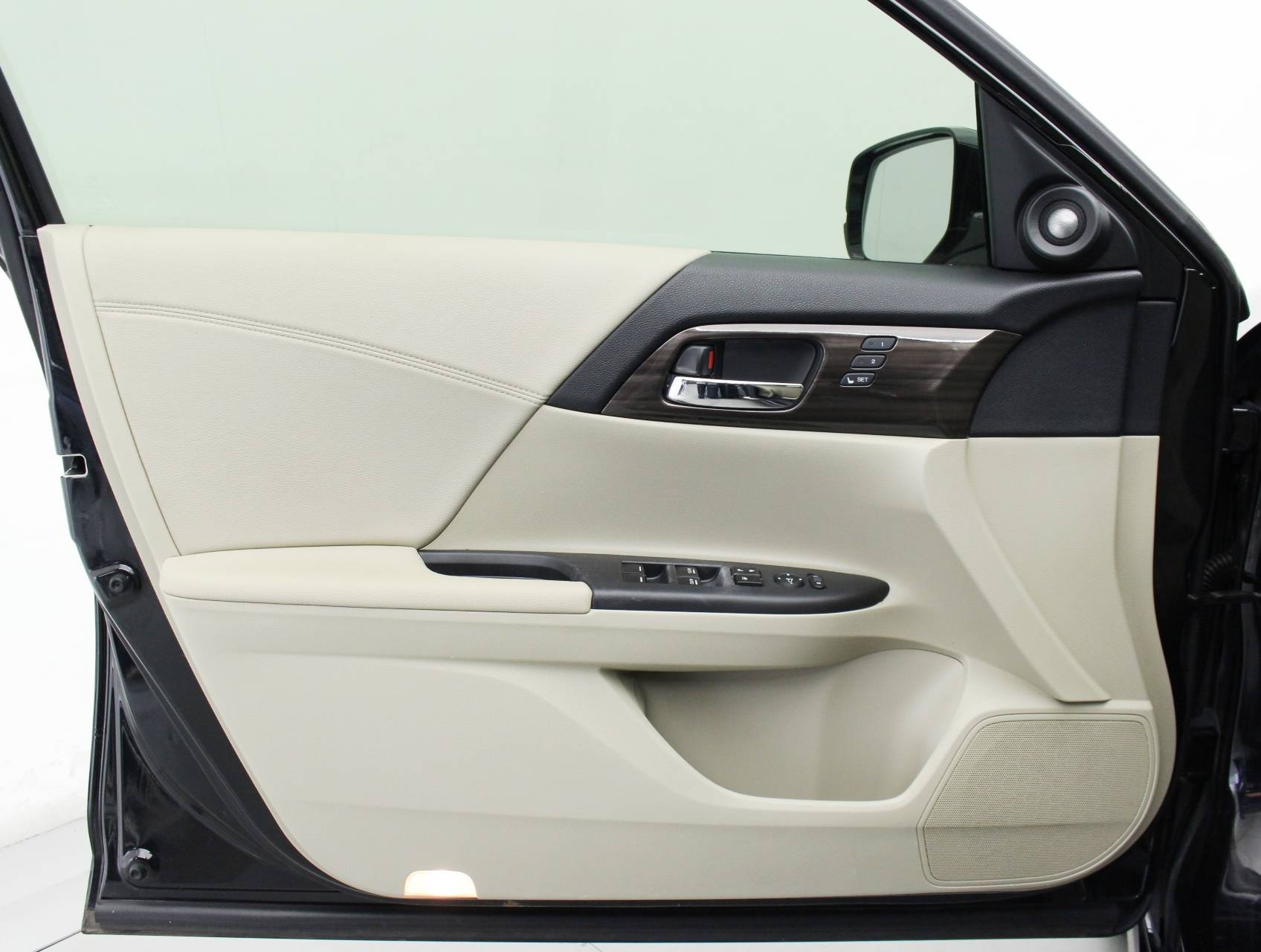 Florida Fine Cars - Used HONDA ACCORD HYBRID 2017 MIAMI HYBRID TOURING