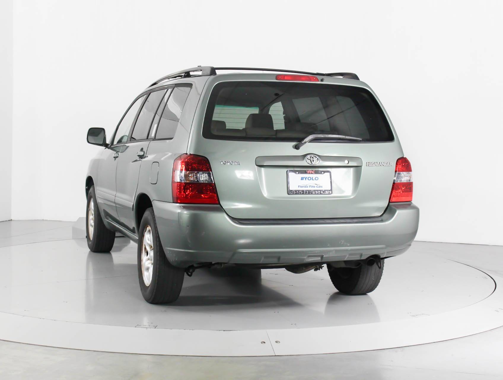 Florida Fine Cars - Used TOYOTA HIGHLANDER 2005 WEST PALM BASE
