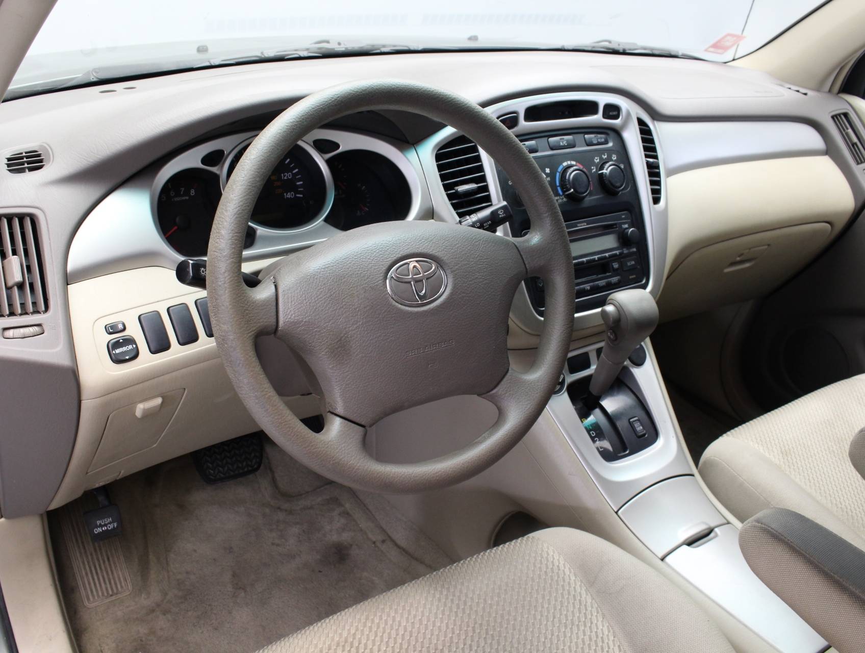 Florida Fine Cars - Used TOYOTA HIGHLANDER 2005 WEST PALM BASE