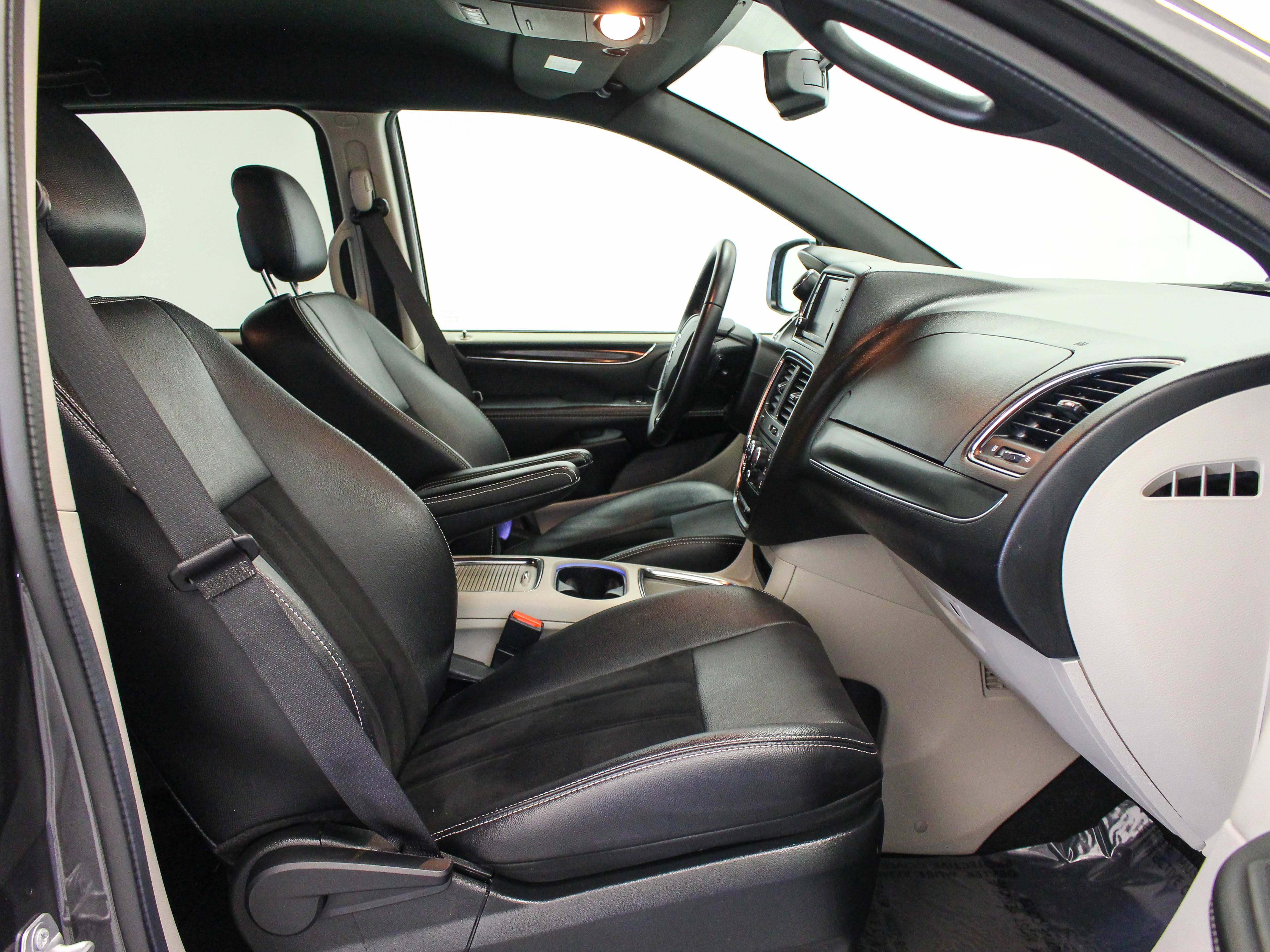 Florida Fine Cars - Used DODGE GRAND CARAVAN 2017 MIAMI SXT