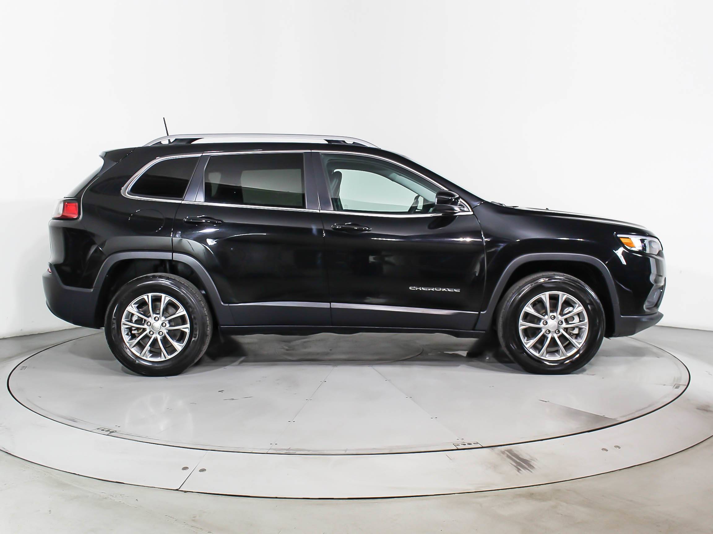 Florida Fine Cars - Used JEEP CHEROKEE 2019 HOLLYWOOD Latitude Plus 4x4
