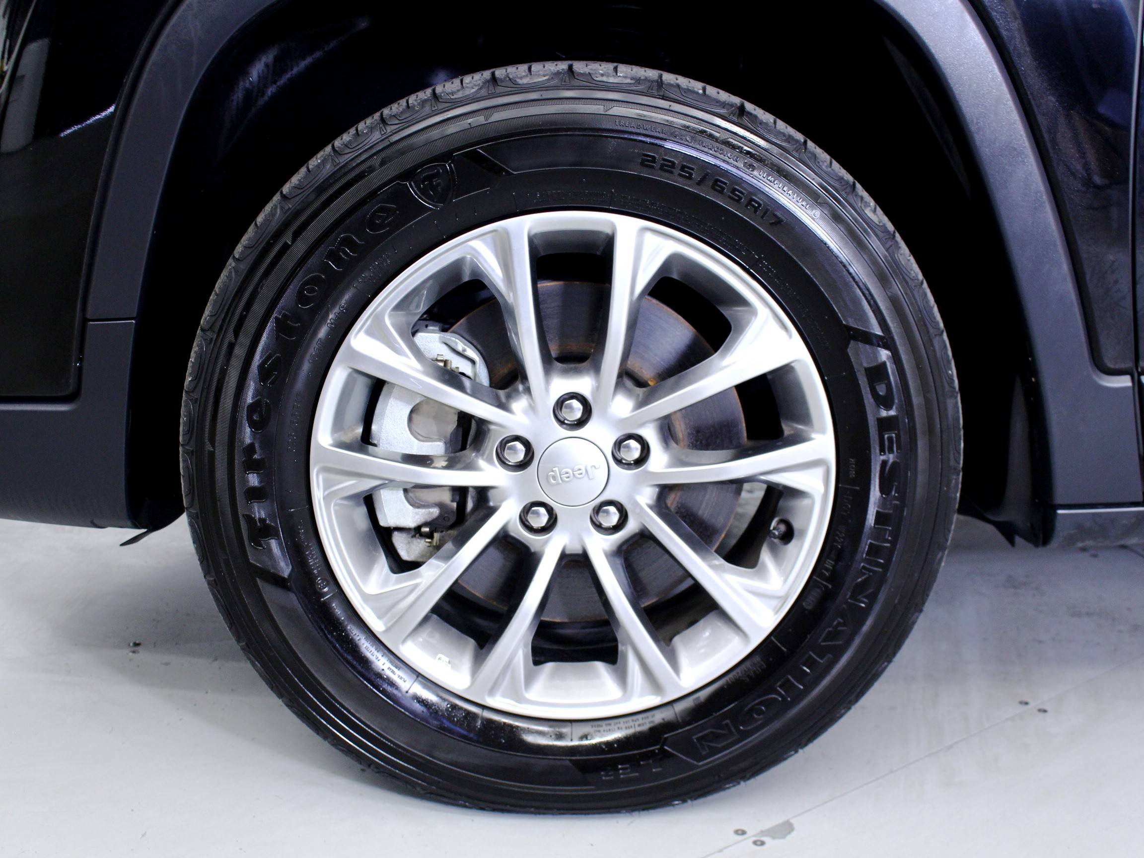 Florida Fine Cars - Used JEEP CHEROKEE 2019 HOLLYWOOD Latitude Plus 4x4