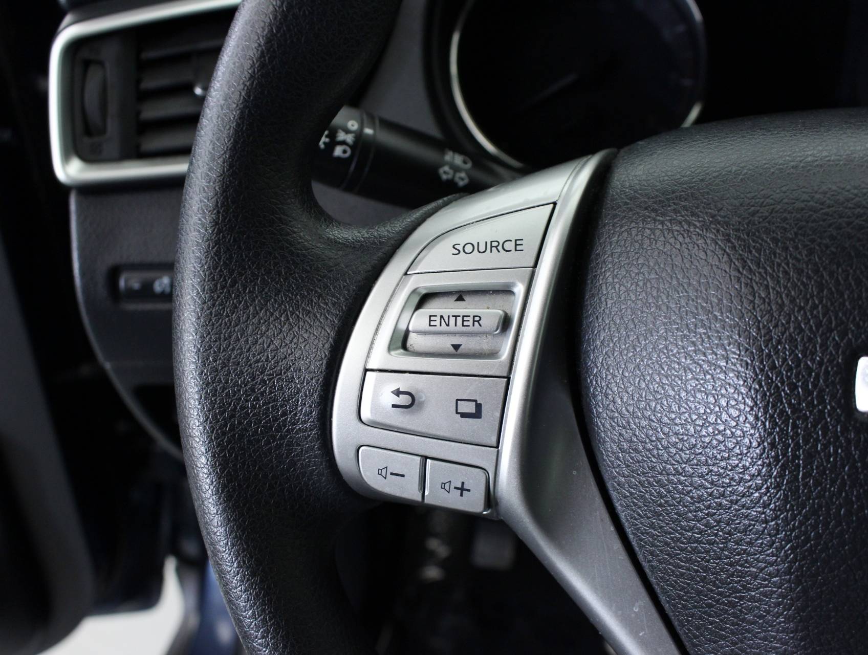 Florida Fine Cars - Used NISSAN ROGUE 2015 MIAMI S