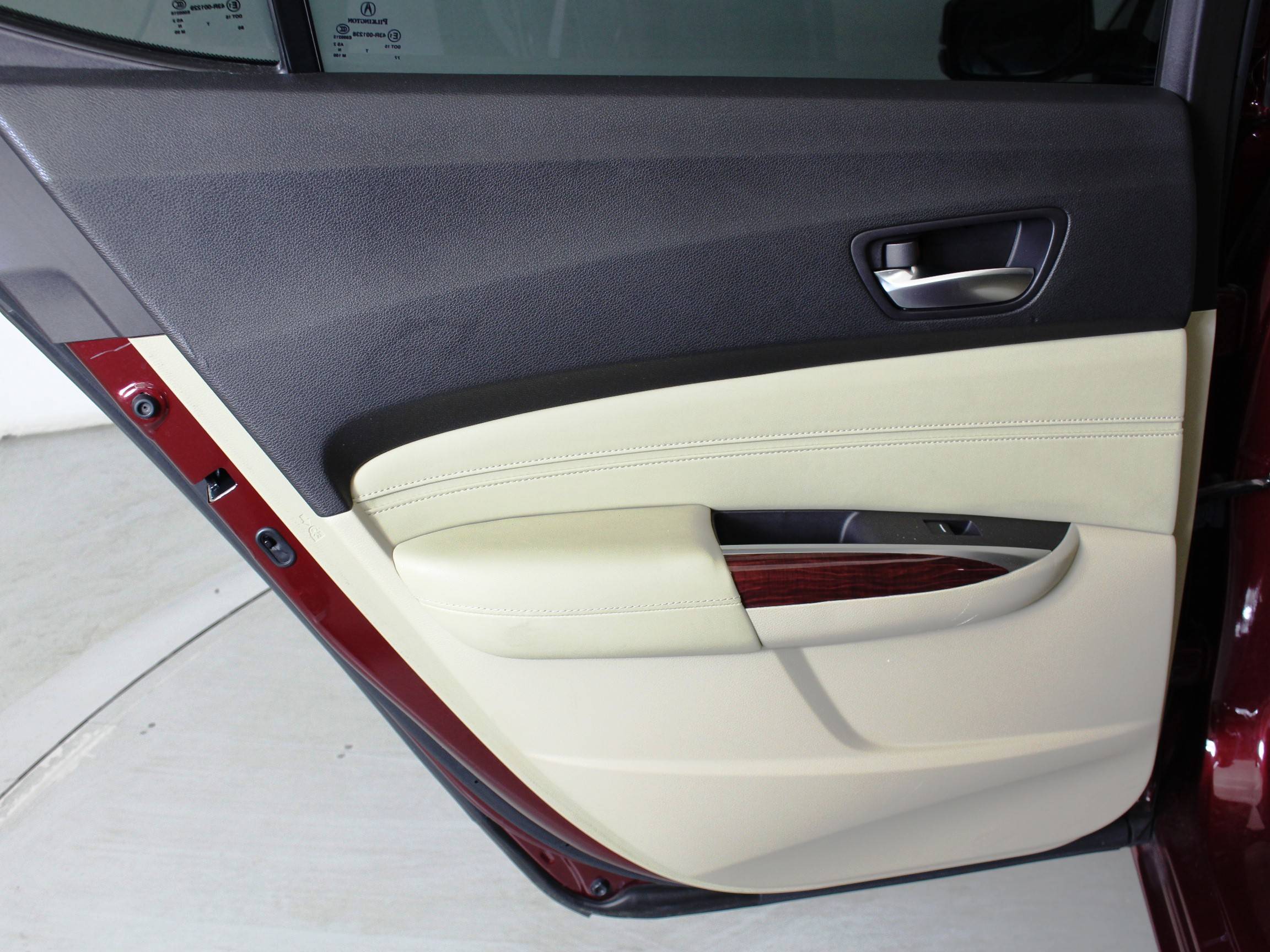 Florida Fine Cars - Used ACURA TLX 2015 MIAMI 