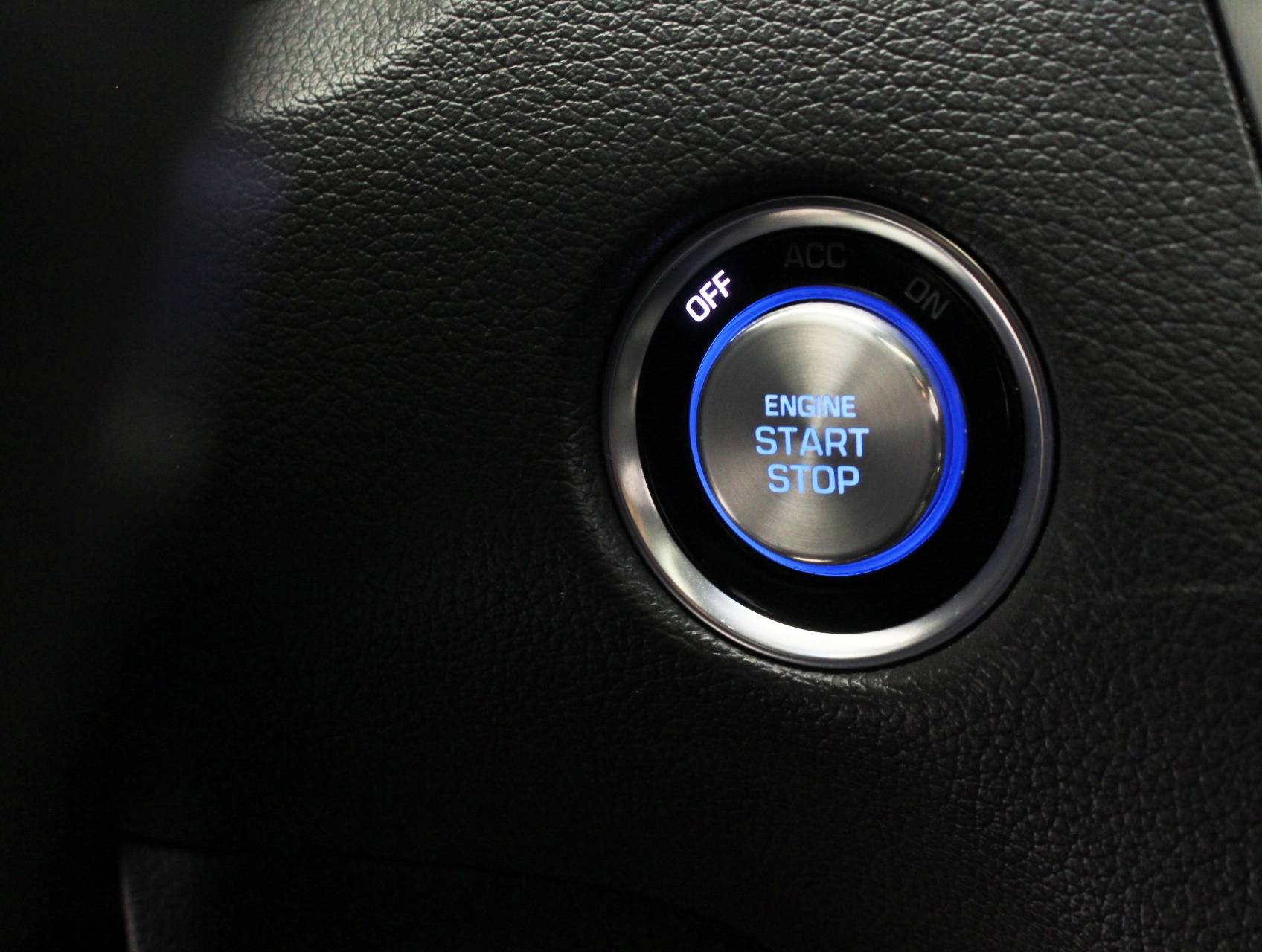 Florida Fine Cars - Used HYUNDAI GENESIS 2016 WEST PALM SIGNATURE PACKAGE