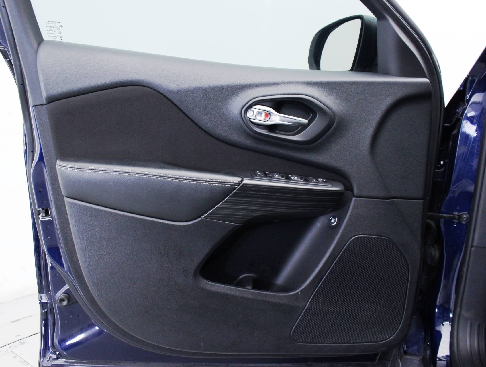 Florida Fine Cars - Used JEEP CHEROKEE 2015 HOLLYWOOD LATITUDE