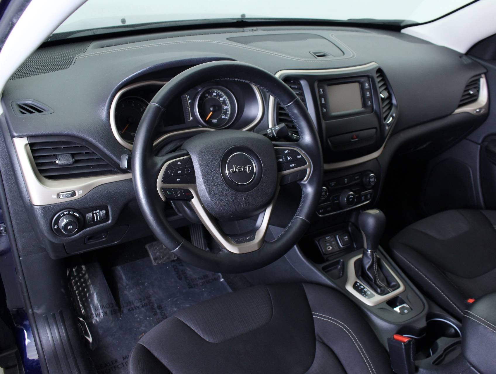 Florida Fine Cars - Used JEEP CHEROKEE 2015 HOLLYWOOD LATITUDE