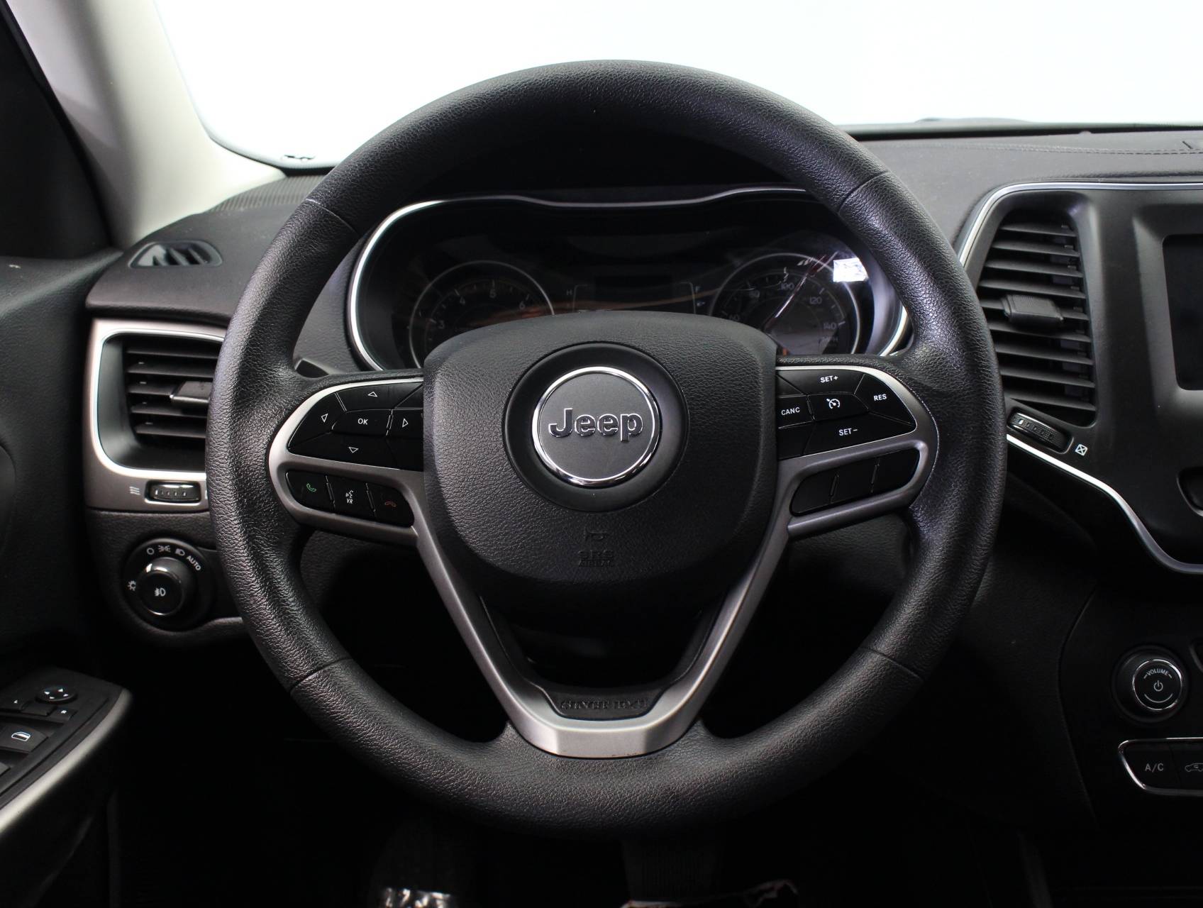 Florida Fine Cars - Used JEEP CHEROKEE 2019 WEST PALM LATITUDE