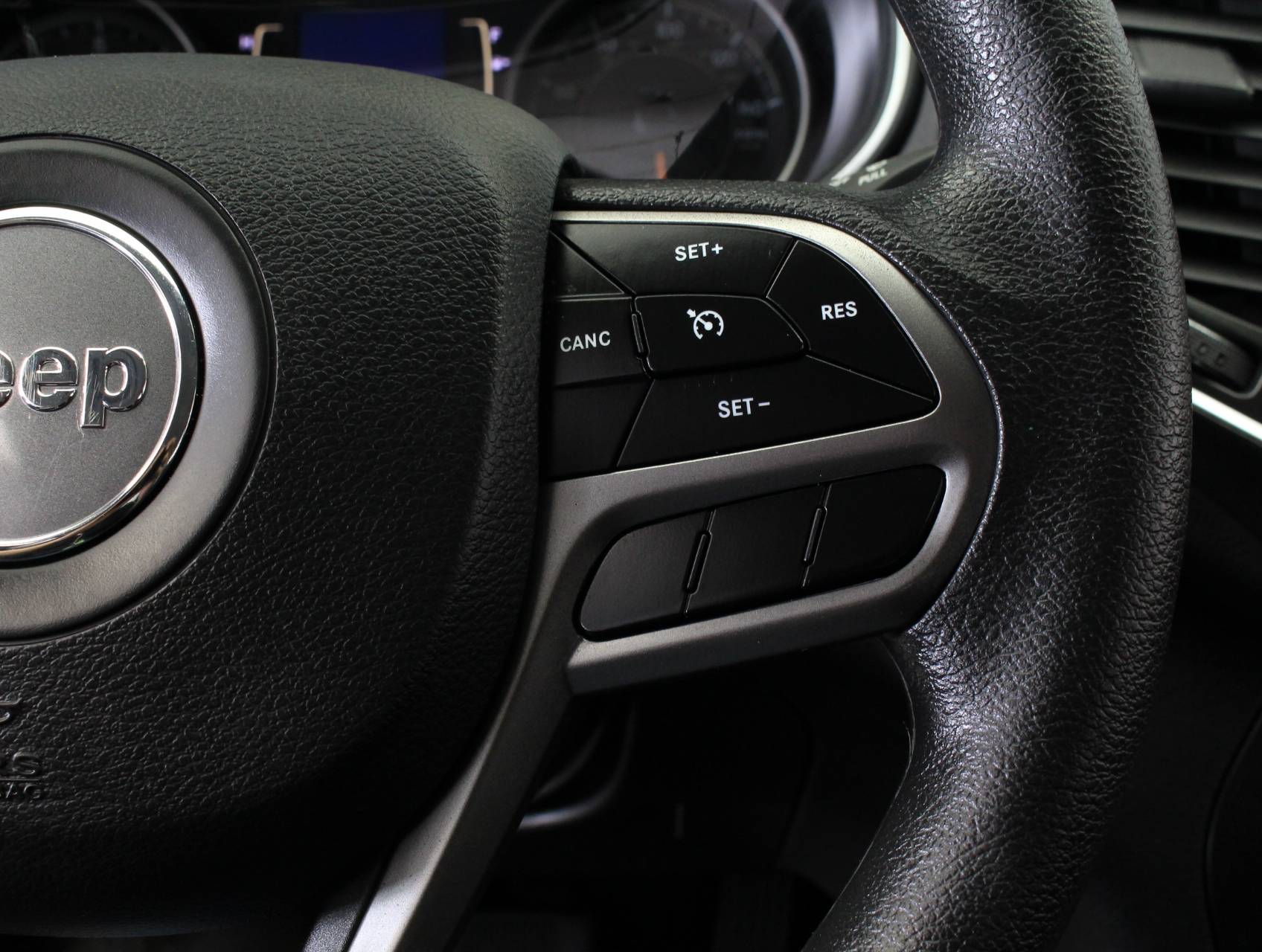 Florida Fine Cars - Used JEEP CHEROKEE 2019 WEST PALM LATITUDE