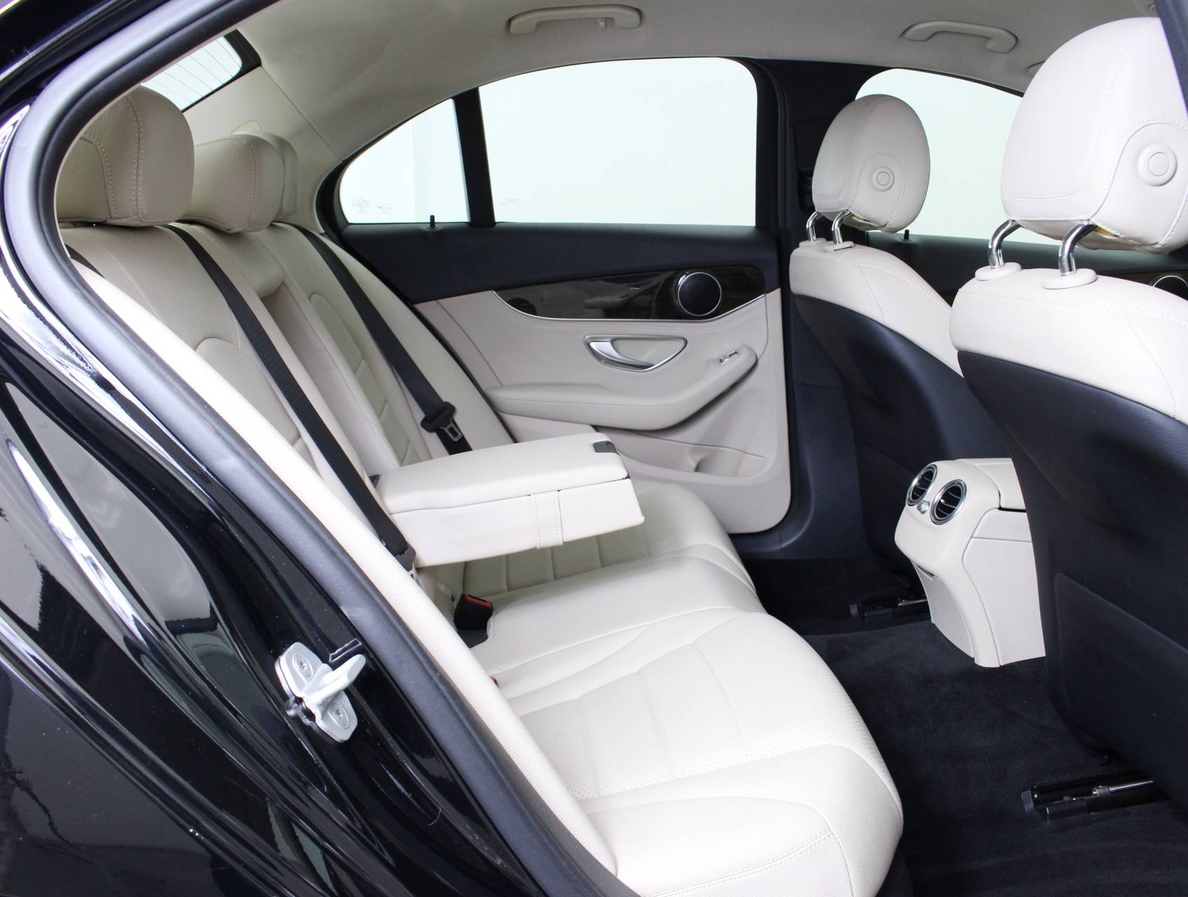 Florida Fine Cars - Used MERCEDES-BENZ C CLASS 2016 HOLLYWOOD C300