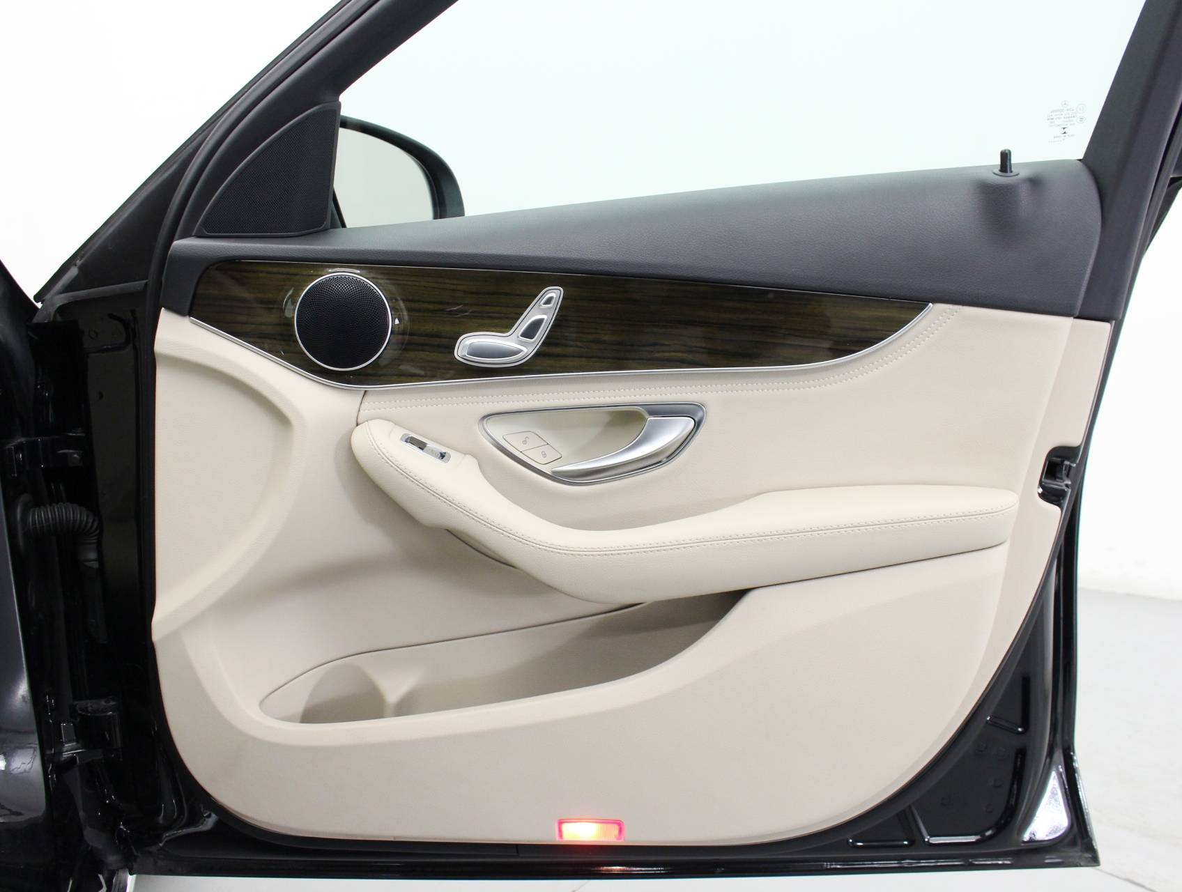 Florida Fine Cars - Used MERCEDES-BENZ C CLASS 2016 HOLLYWOOD C300