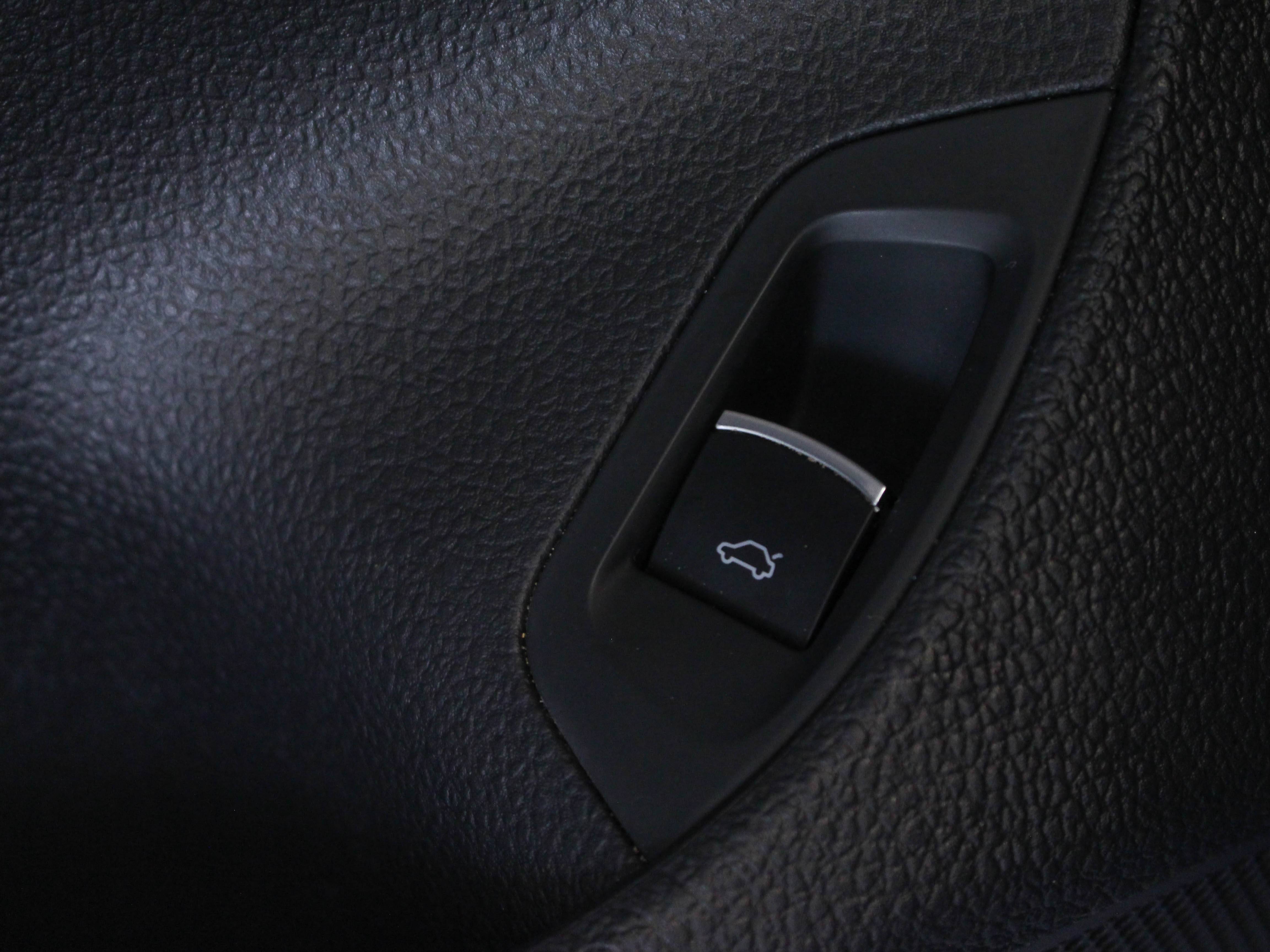 Florida Fine Cars - Used VOLKSWAGEN PASSAT 2016 MIAMI S