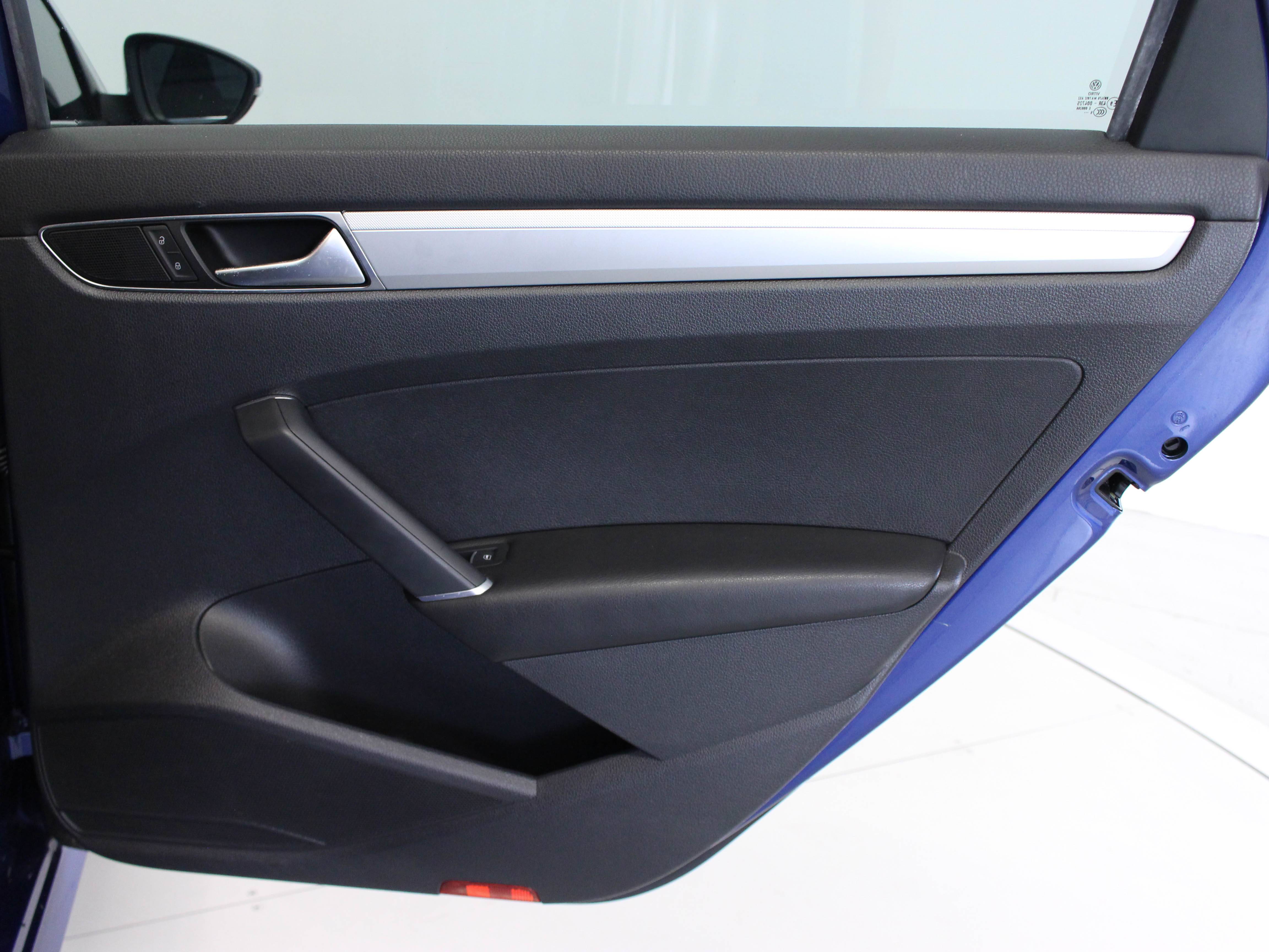 Florida Fine Cars - Used VOLKSWAGEN PASSAT 2016 MIAMI S