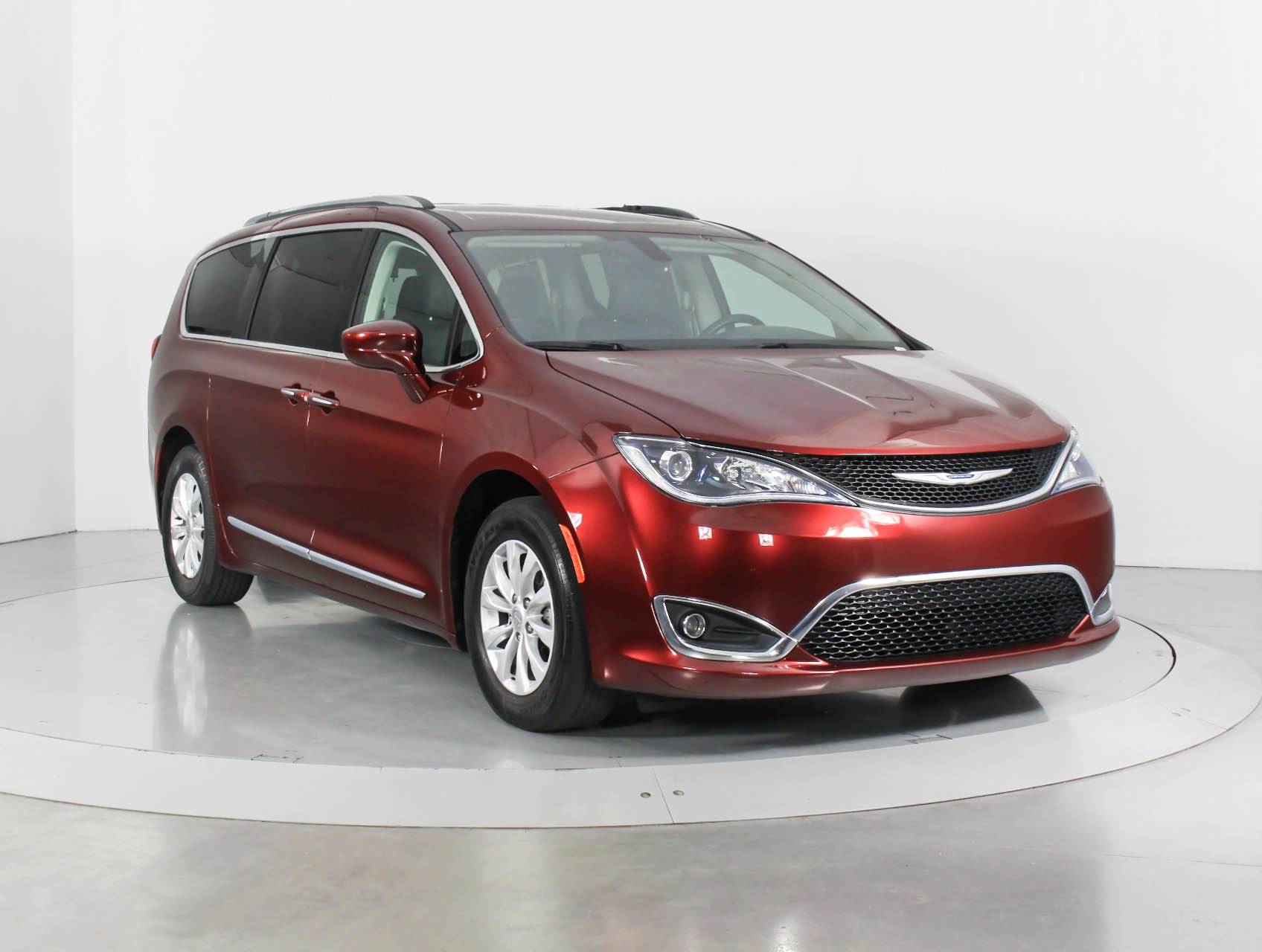 Florida Fine Cars - Used CHRYSLER PACIFICA 2018 WEST PALM TOURING L