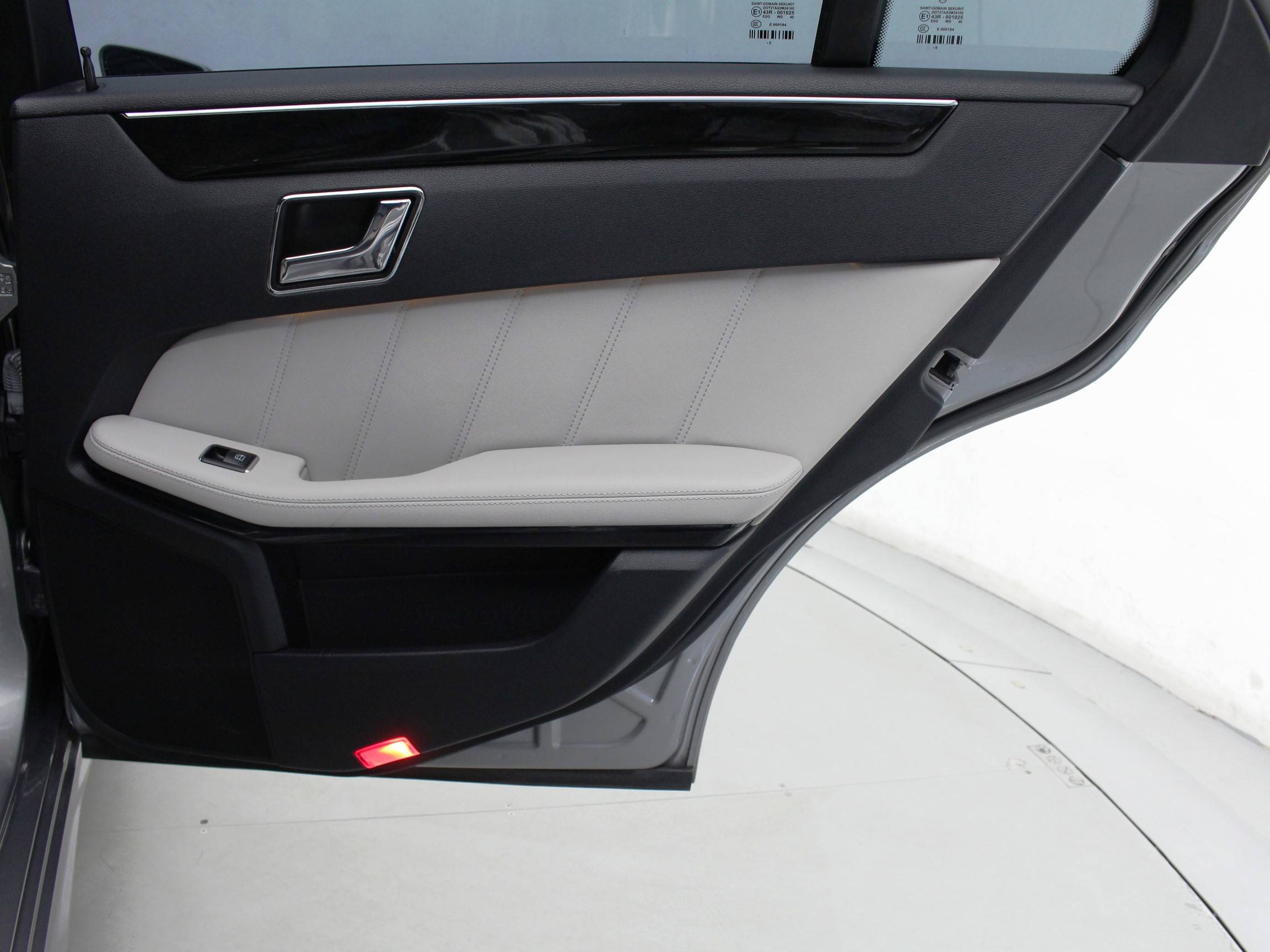 Florida Fine Cars - Used MERCEDES-BENZ E CLASS 2011 WEST PALM E350