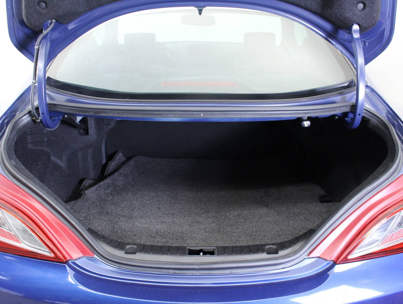 Florida Fine Cars - Used HYUNDAI GENESIS 2016 HOLLYWOOD 3.8l