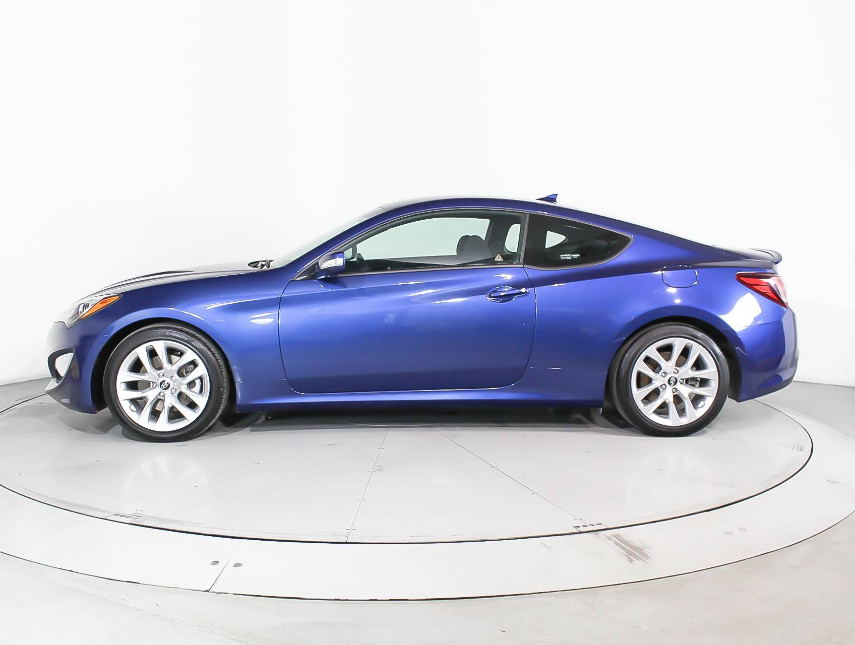 Florida Fine Cars - Used HYUNDAI GENESIS 2016 HOLLYWOOD 3.8l