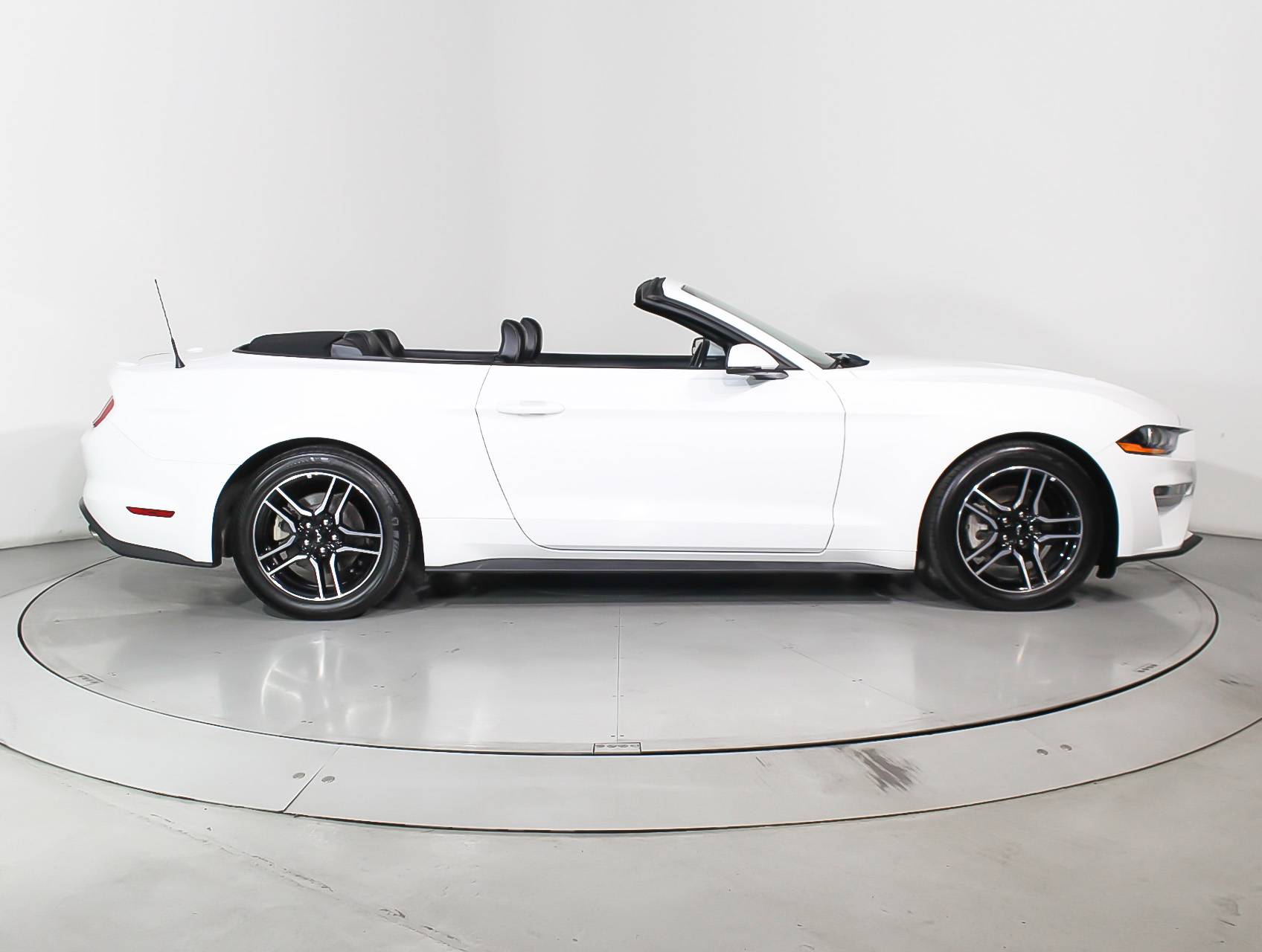 Florida Fine Cars - Used FORD MUSTANG 2018 MIAMI Ecoboost Premium