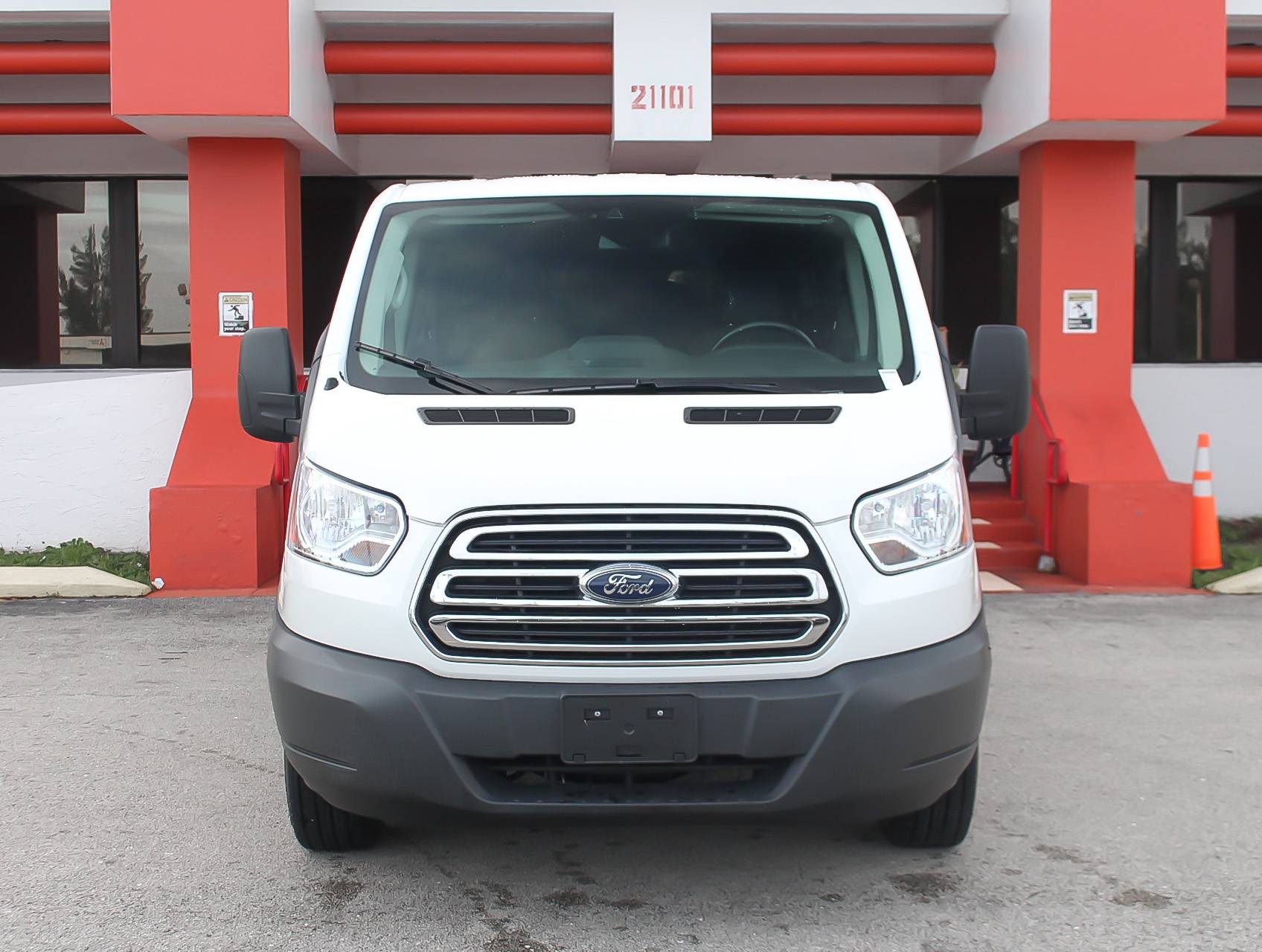 Florida Fine Cars - Used FORD TRANSIT WAGON 2017 HOLLYWOOD Xlt Transit Wagon