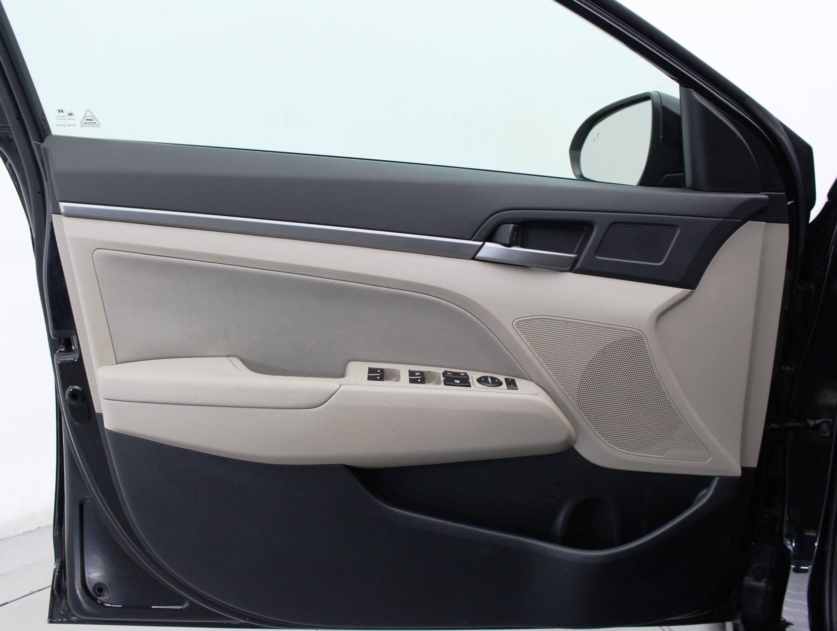 Florida Fine Cars - Used HYUNDAI ELANTRA 2017 HOLLYWOOD Se Technology Pkg