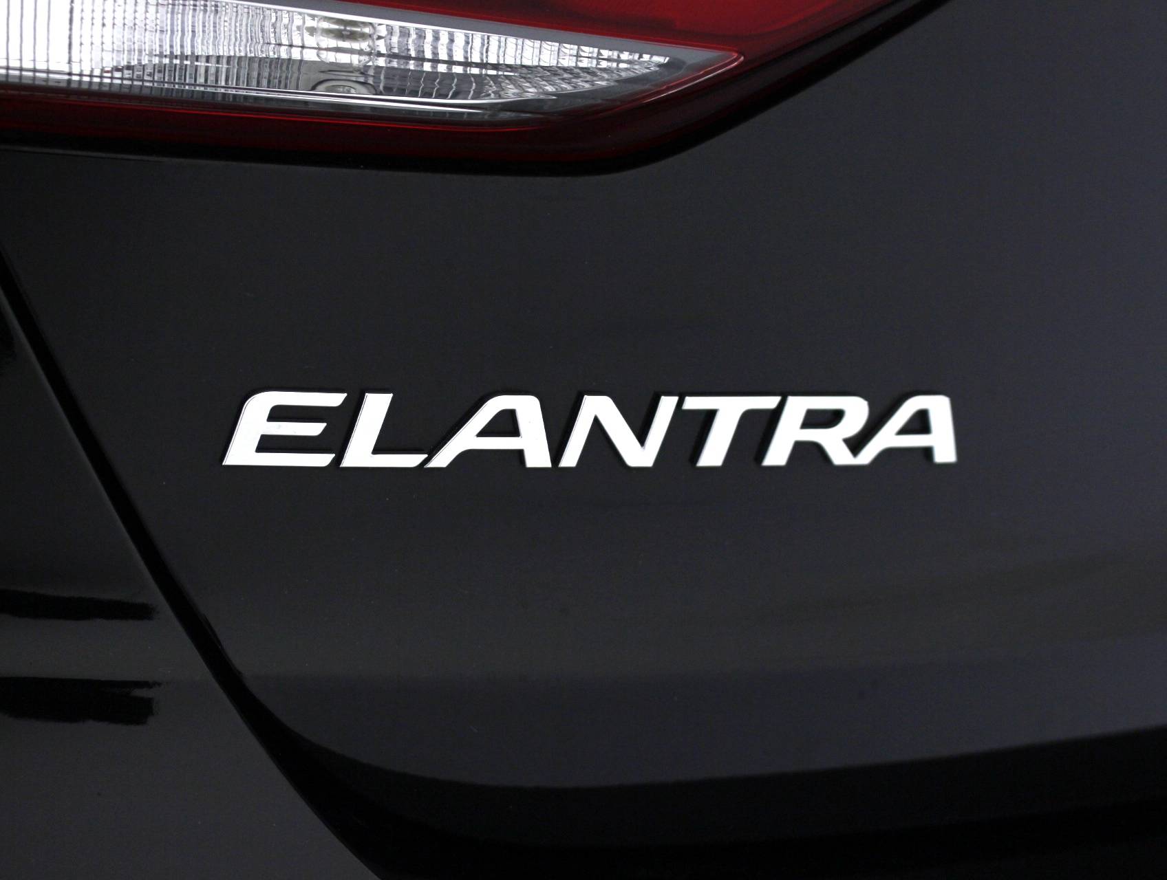 Florida Fine Cars - Used HYUNDAI ELANTRA 2017 HOLLYWOOD Se Technology Pkg