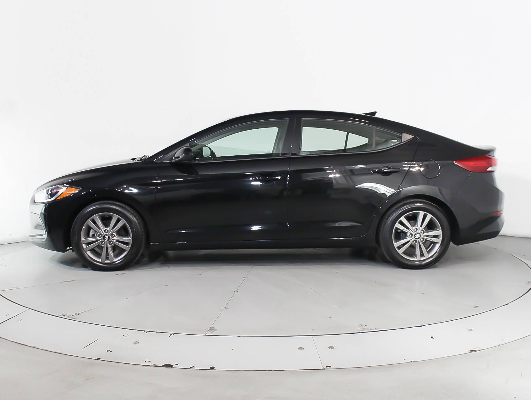 Florida Fine Cars - Used HYUNDAI ELANTRA 2017 HOLLYWOOD Se Technology Pkg