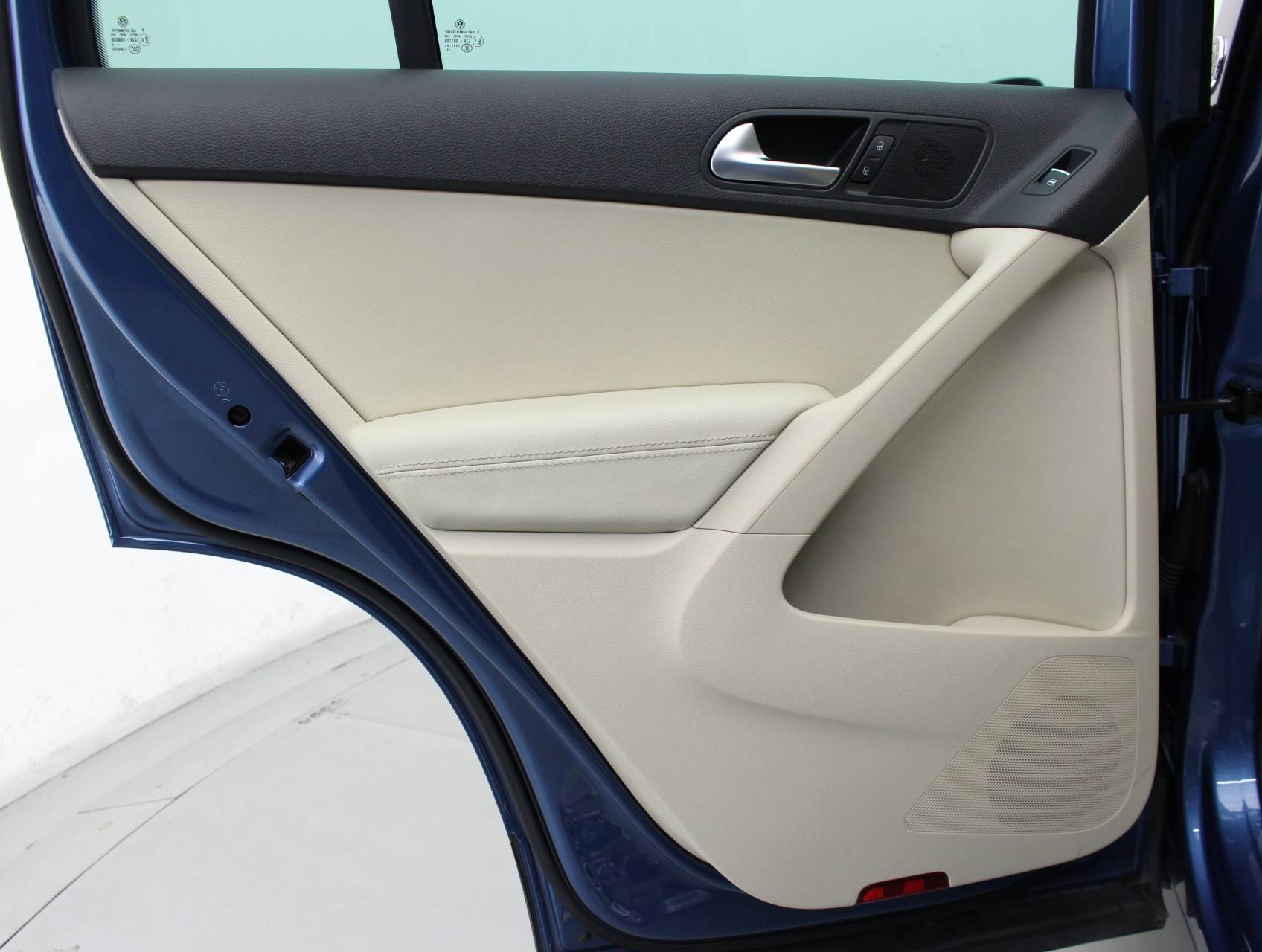 Florida Fine Cars - Used VOLKSWAGEN TIGUAN 2017 MIAMI WOLFSBURG EDITION