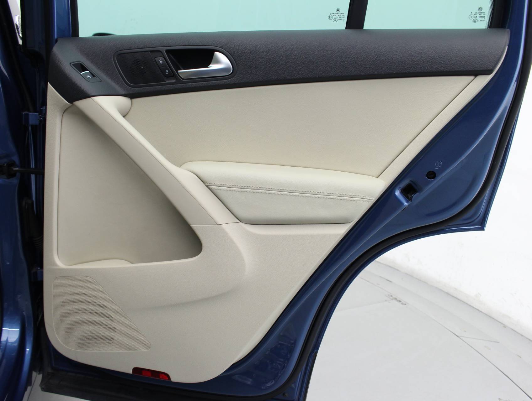 Florida Fine Cars - Used VOLKSWAGEN TIGUAN 2017 MIAMI WOLFSBURG EDITION