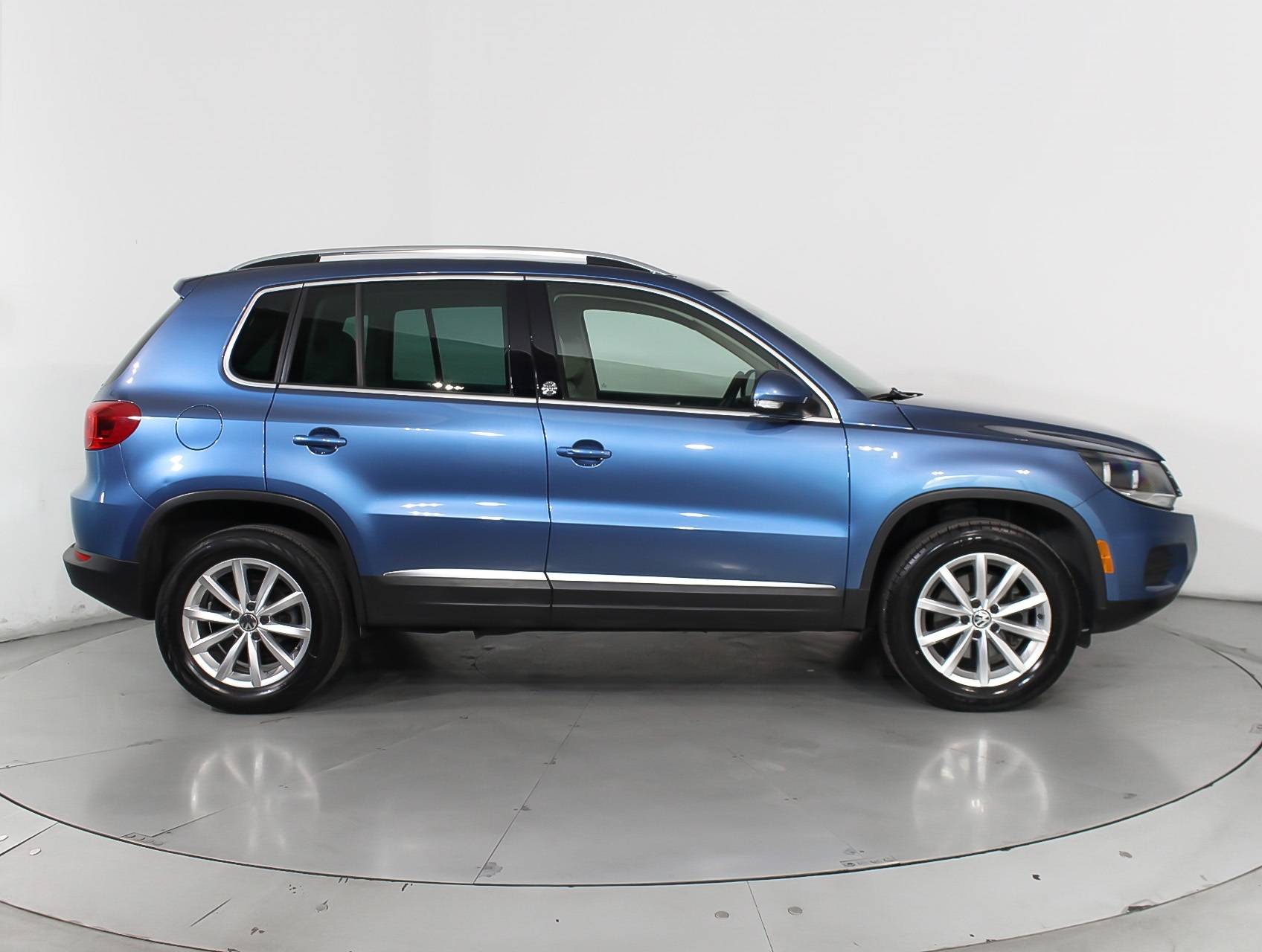 Florida Fine Cars - Used VOLKSWAGEN TIGUAN 2017 MIAMI WOLFSBURG EDITION