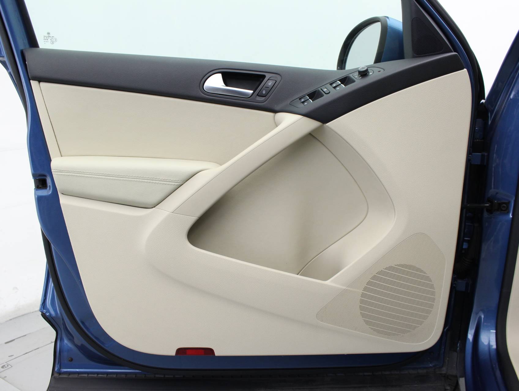 Florida Fine Cars - Used VOLKSWAGEN TIGUAN 2017 MIAMI WOLFSBURG EDITION