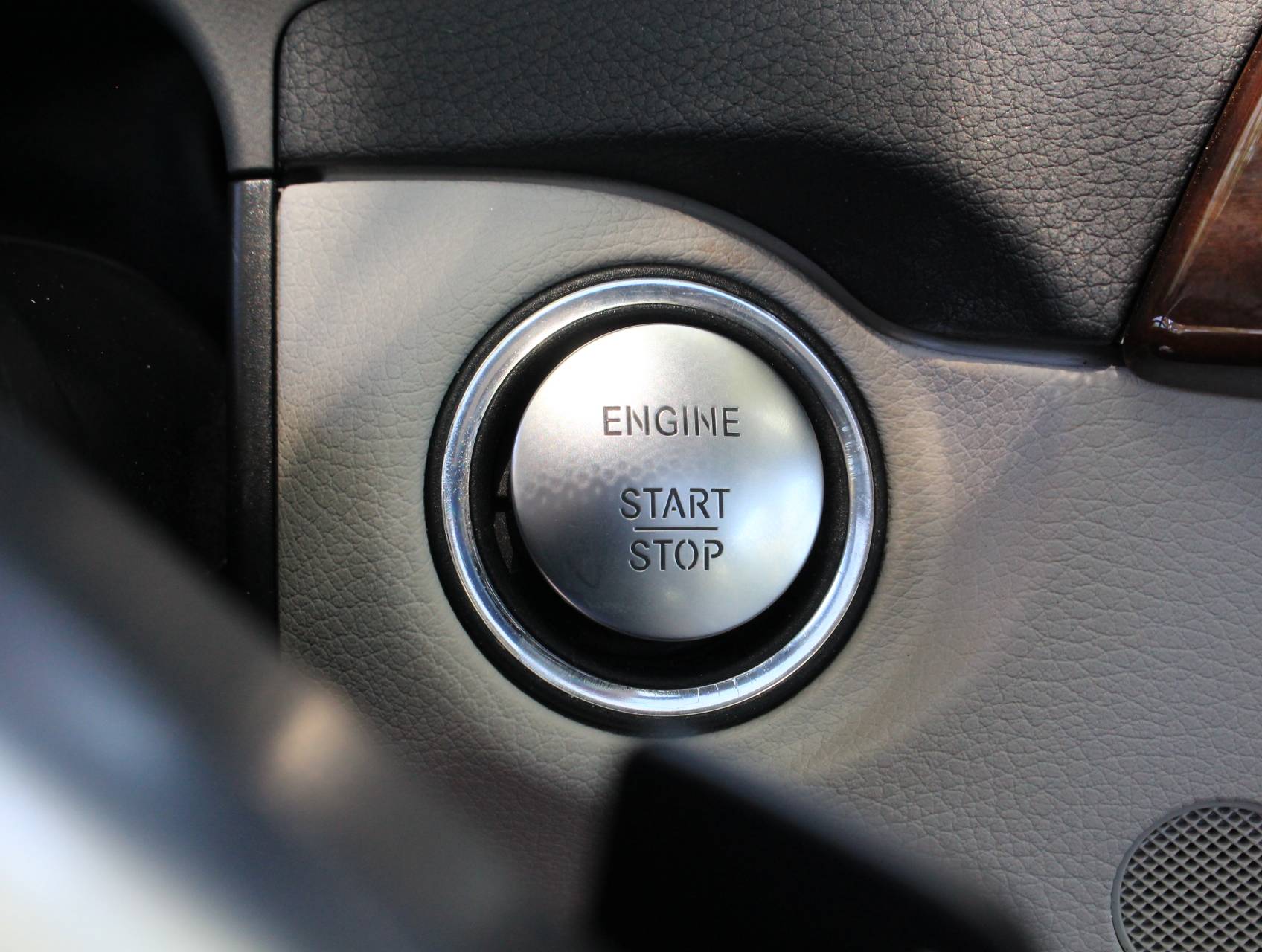 Florida Fine Cars - Used MERCEDES-BENZ C CLASS 2015 WEST PALM C250