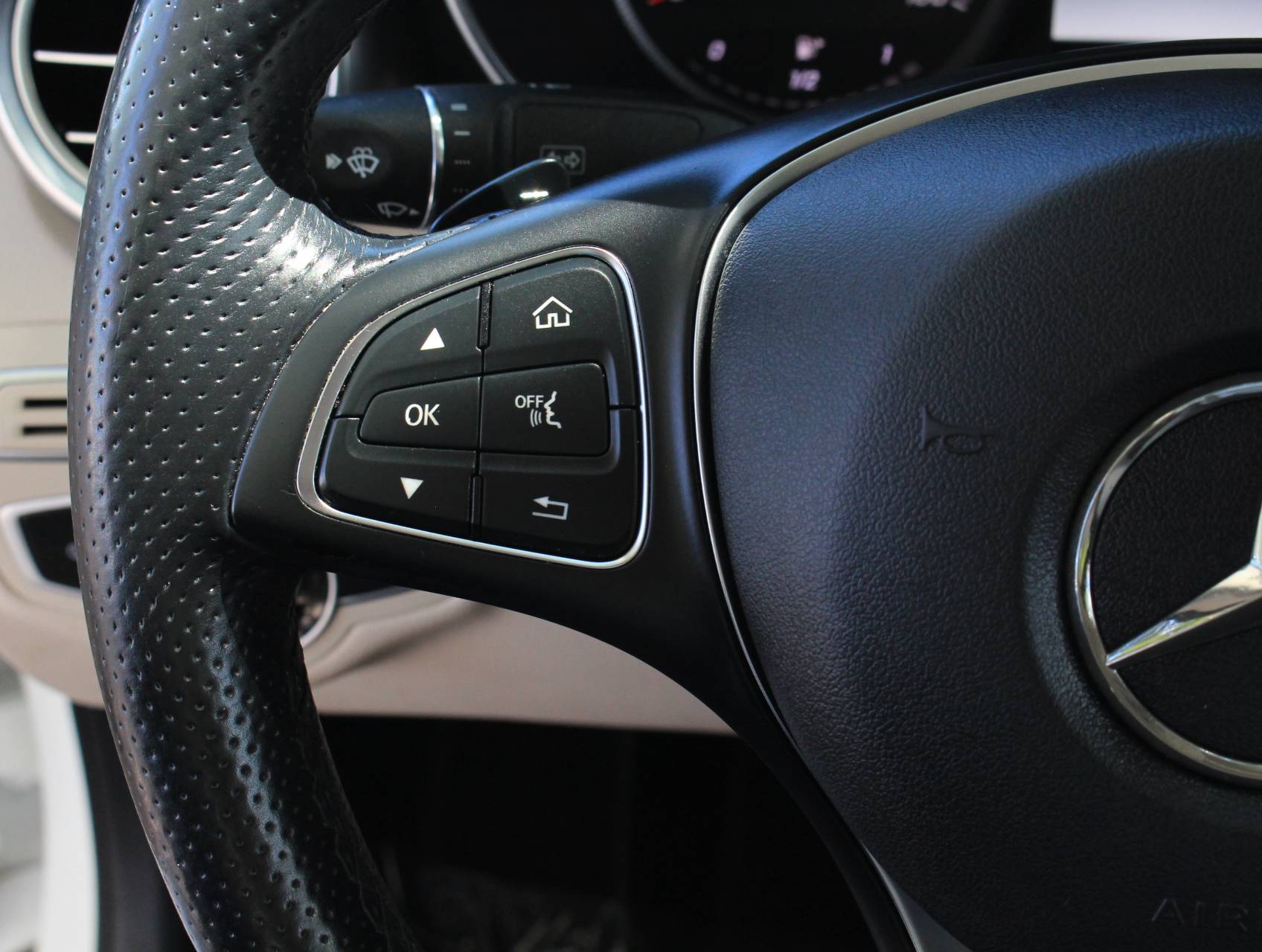 Florida Fine Cars - Used MERCEDES-BENZ C CLASS 2016 WEST PALM C300